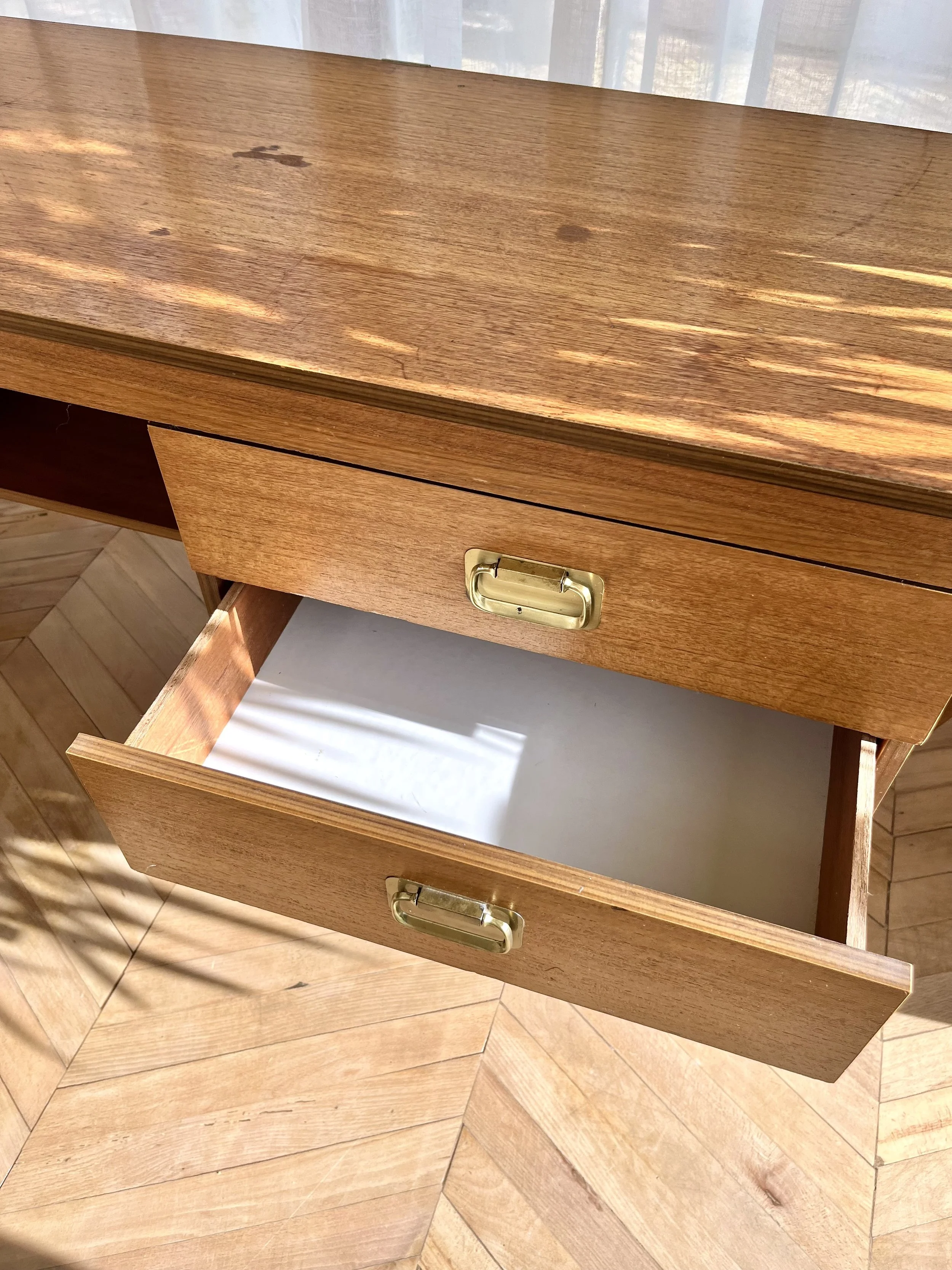 1960s teak veneer dressing table bottom right drawer .jpeg