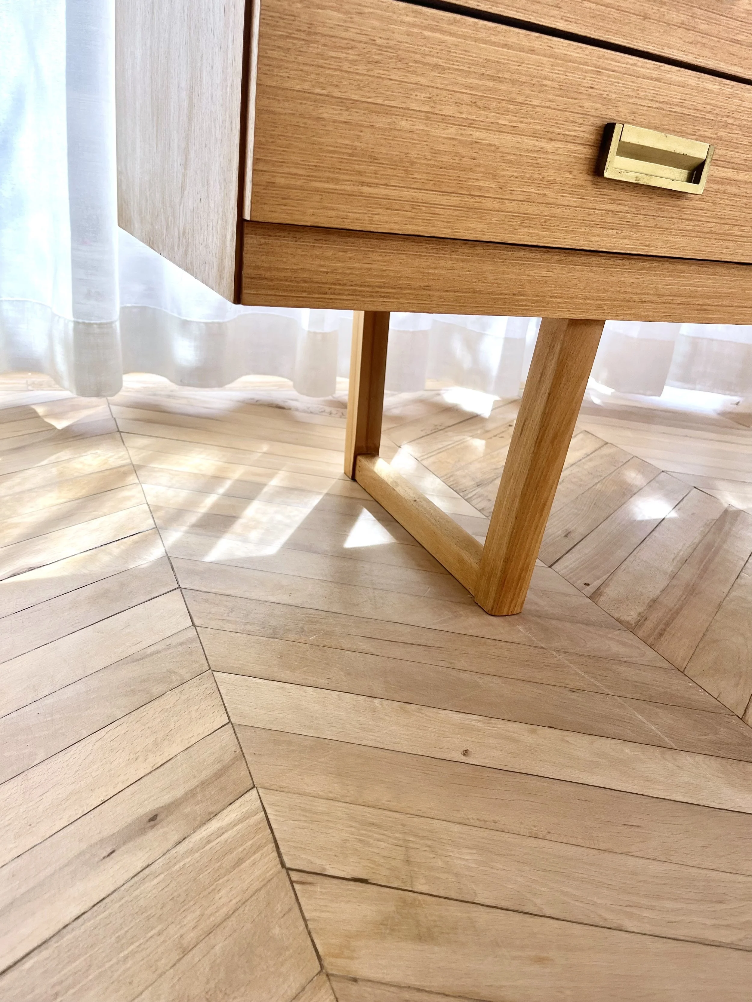 vintage 1960s dressing table desk with seven drawers 5.jpeg