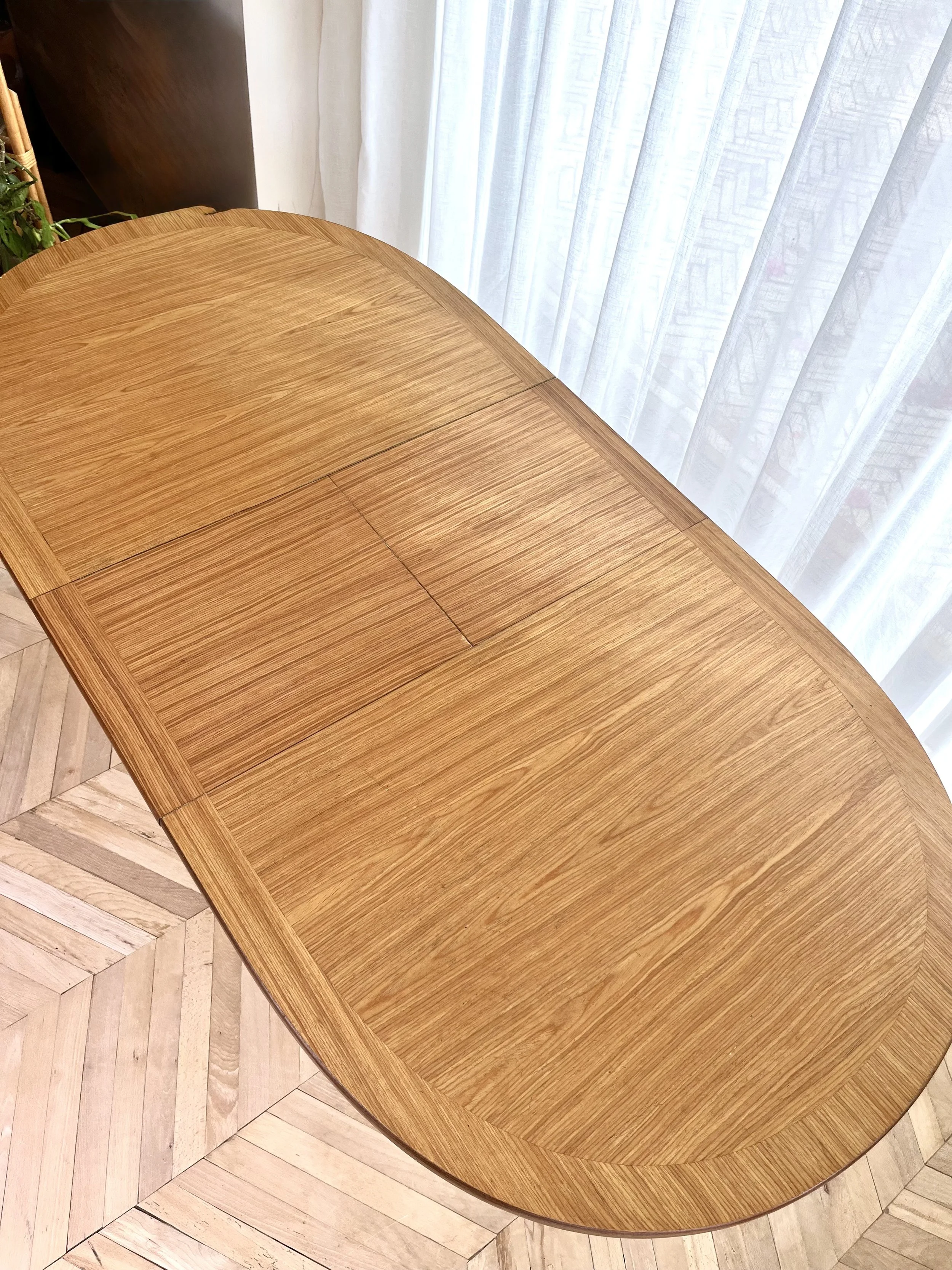 Mid century oval extending table 1.jpeg