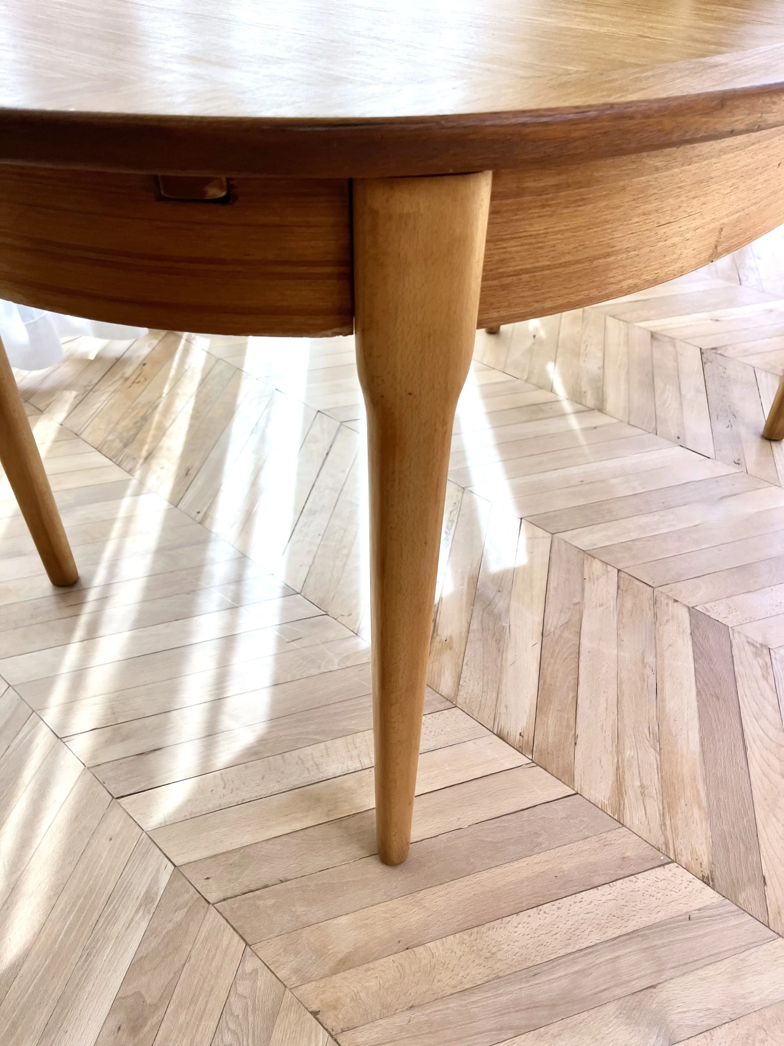 Mid century oval extending table 15.jpeg