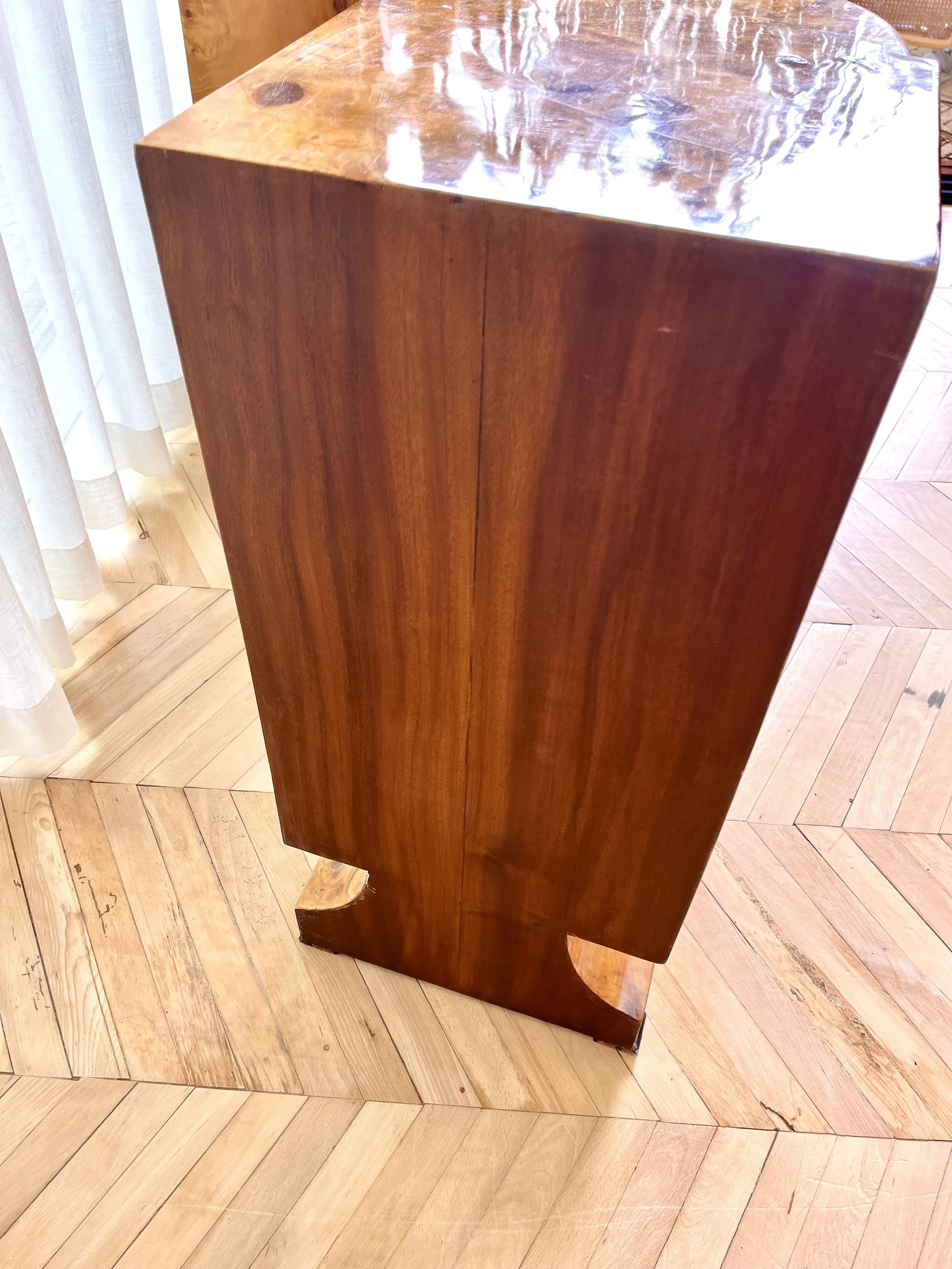 Birdseye maple art deco style three drawer curved cabinets 22.jpeg
