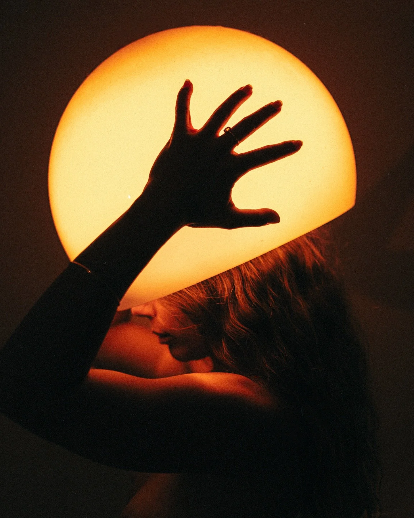 Sun fades sooner, mind gets lunar.
Shadow whispers who we really are.

@maelystrd outta space✨