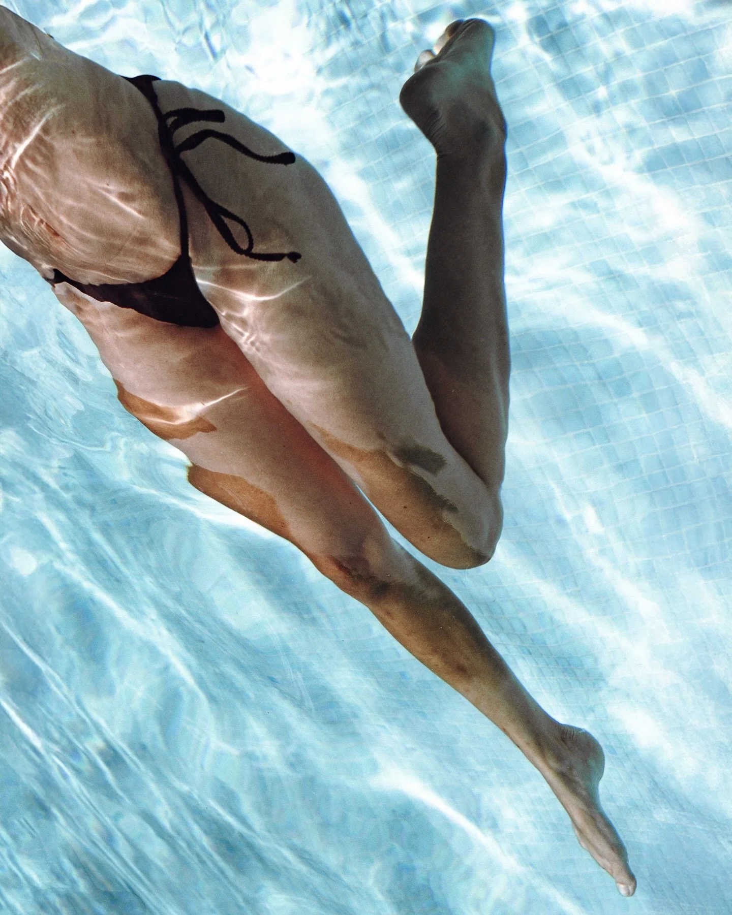 Lines from the west

@canonfrance @houseofspoils