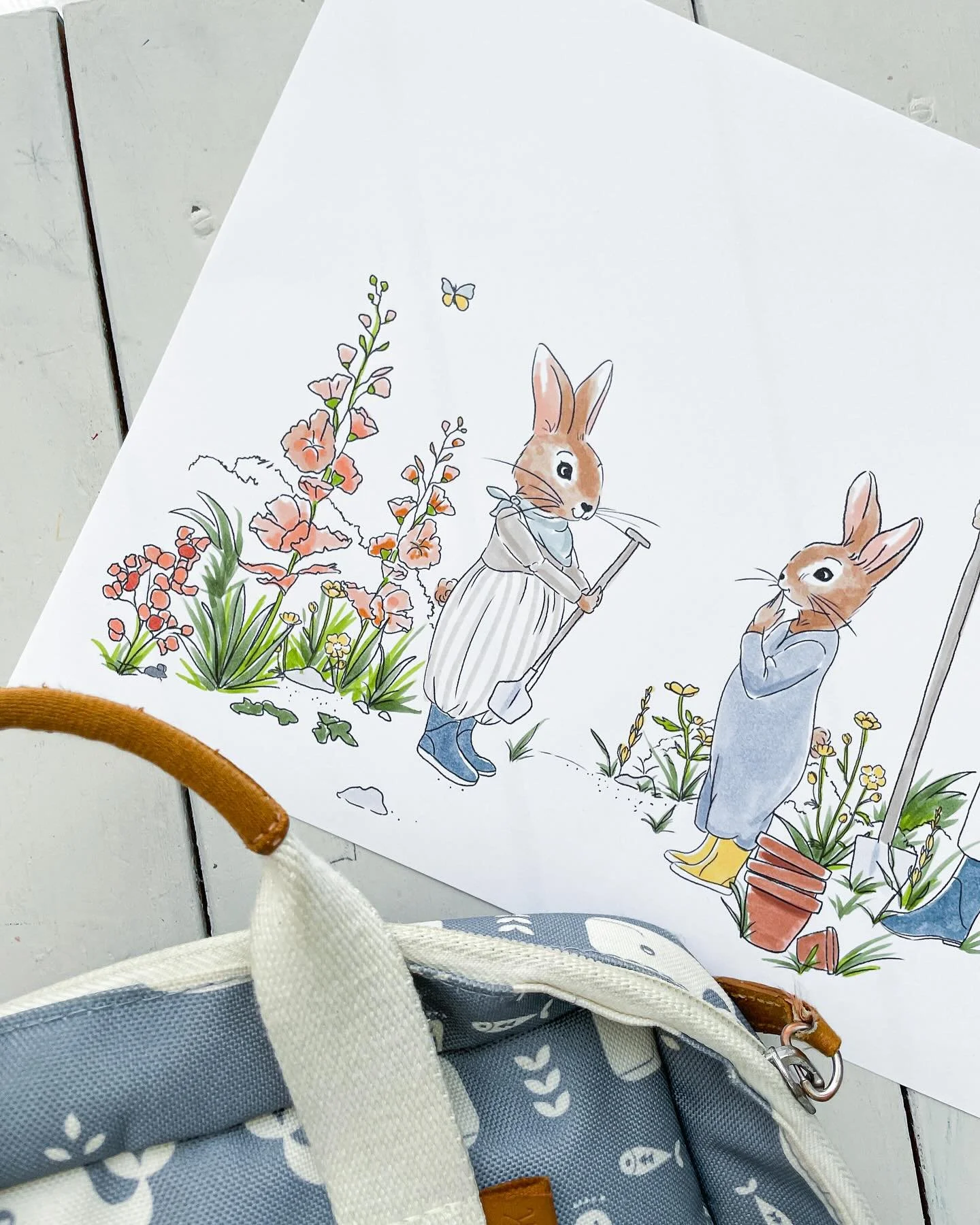 Un grand bond ! 🐇

Le 9 mai prochain, notre petit Firmin fera ses premiers pas&hellip;&agrave; l&rsquo;&eacute;cole des lapins ! 

Un grand bond pour notre jeune lapereau en cartable

Je ne vous dis pas qu&rsquo;il va s&rsquo;y faire un bon copain&h