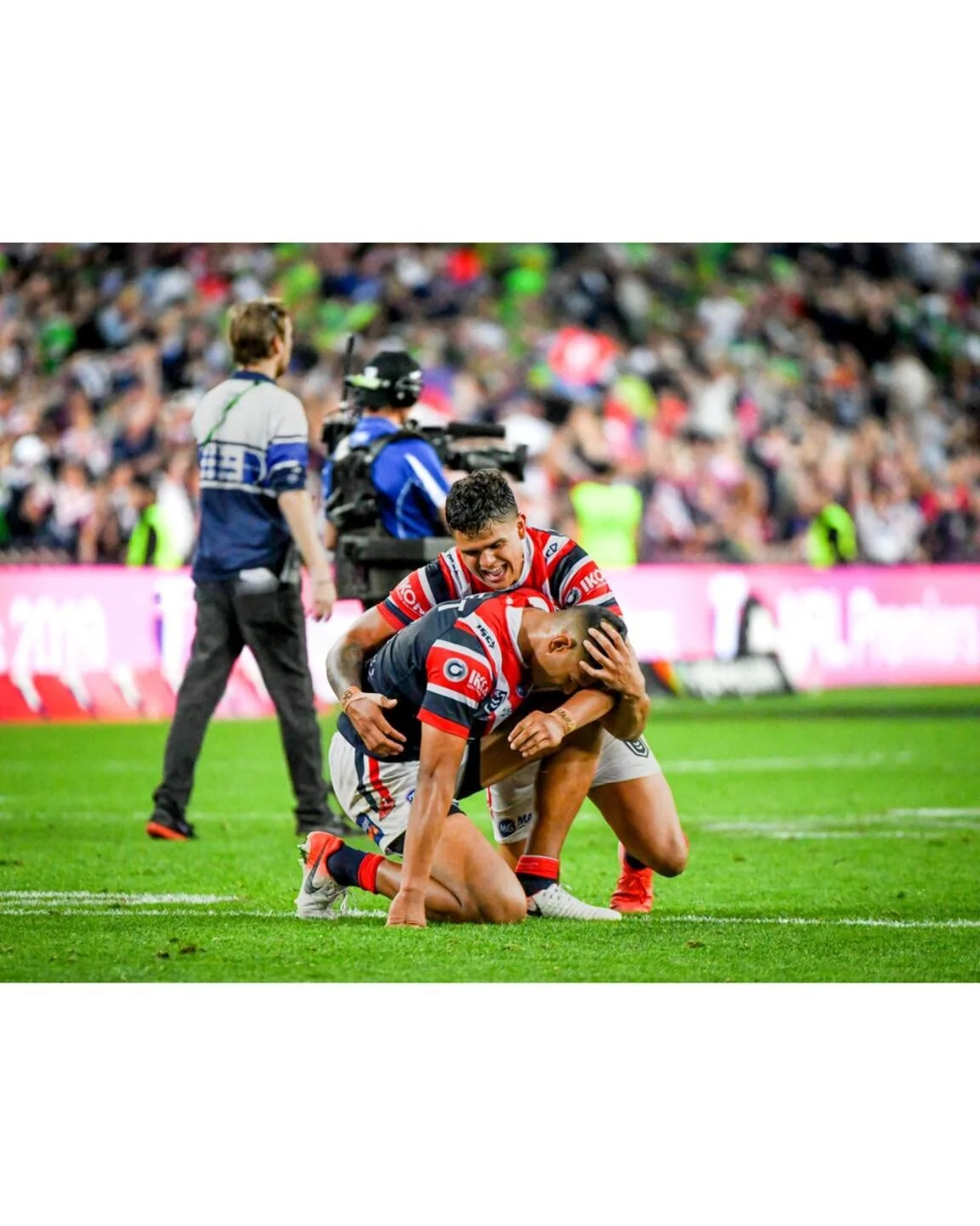In honour of the return of the NRL season in 2023, here are some pics I took while on-field at the the 2019 Grand Final. An experience I will never forget.

Check out my new blog based on Sydney street photography. Link in the bio 💻

#photography #s