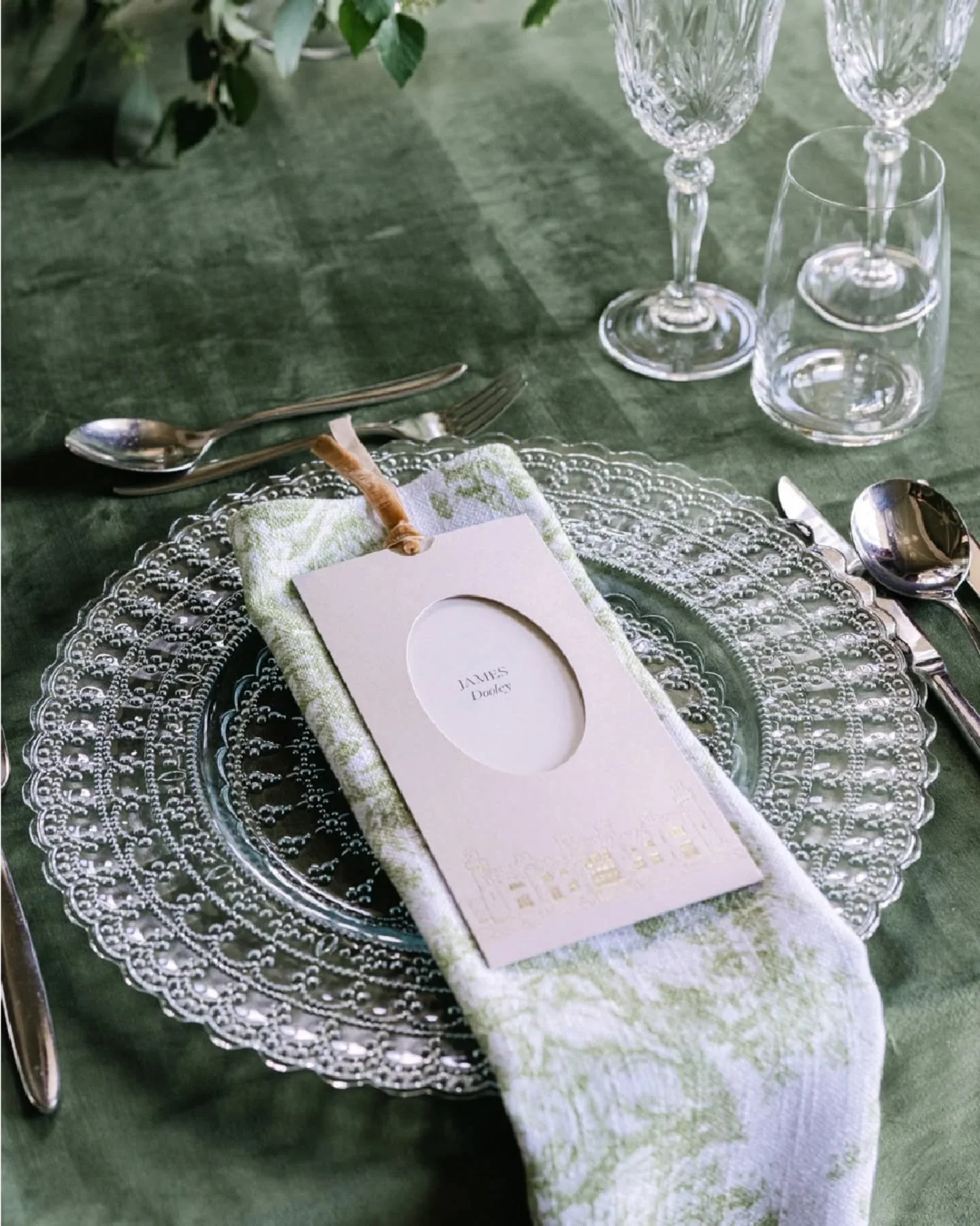 Wishing all my clients (past and present), fellow wedding suppliers and production partners a very happy new year! I'm a little late to the party on this one, but better late than never ❤️

I created a stats post last year, and it was actually such a