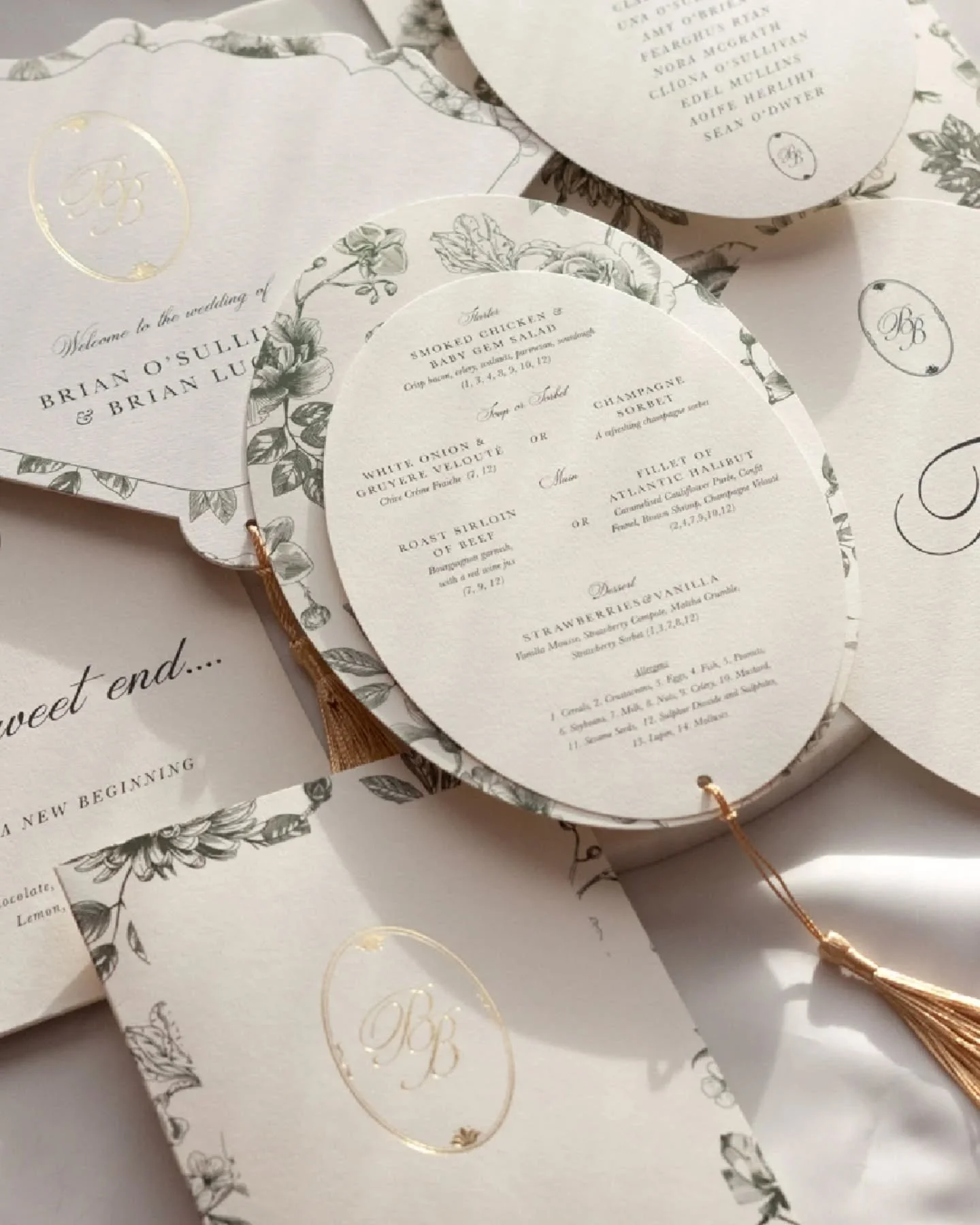 I wanted to do a post specifically on B+B&rsquo;s beautiful stationery, as it deserves such a spotlight. So much work went into this one, and I was absolutely delighted to see the wedding featured on @togetherjournal. 

This stationery suite had it a