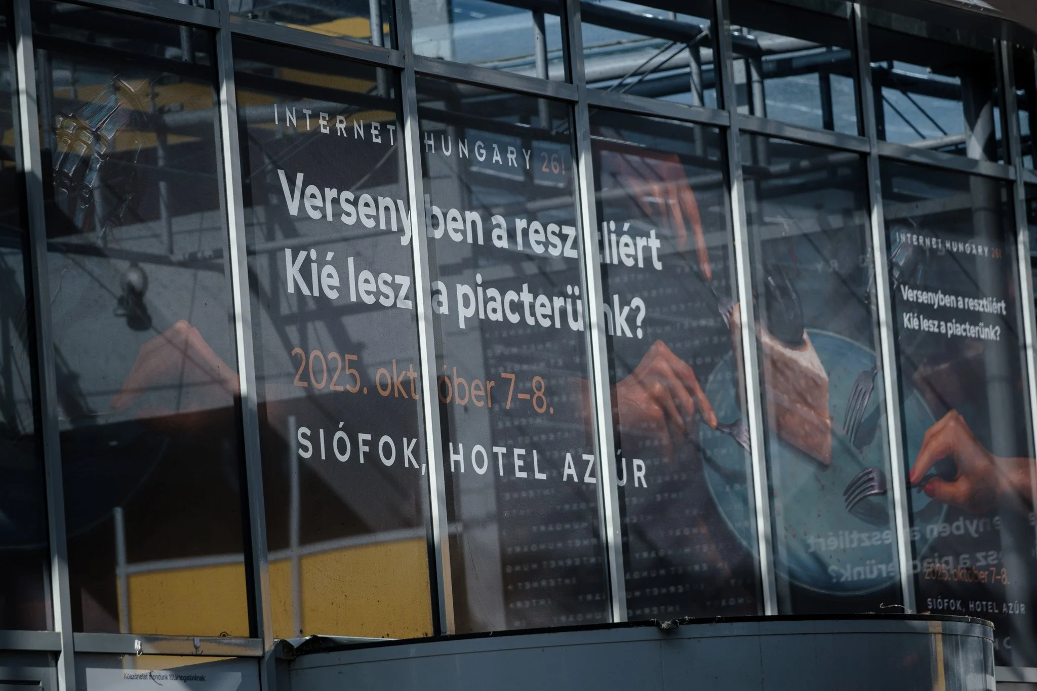 lobby_251008_101200_sza.jpg