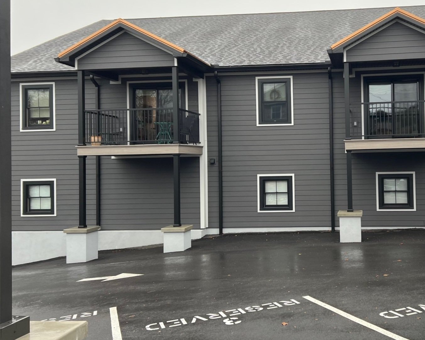 Luxury Apartments in Ebensburg, PA FLATS ON MARIAN