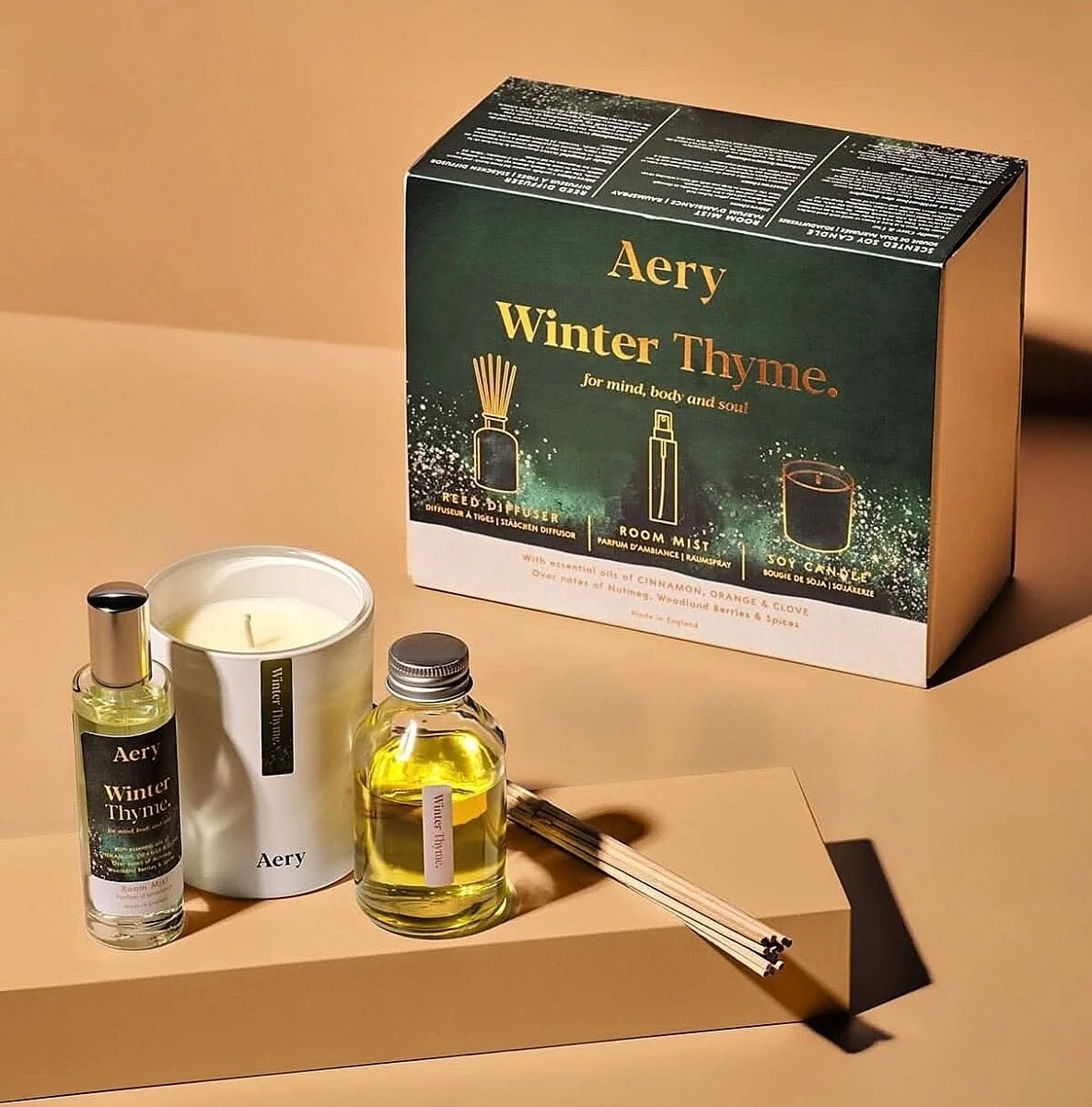 Bring the Warmth of Winter Home with Aery Winter Thyme

Transform your space into a cozy winter retreat with the Aery Winter Thyme Collection. Infused with the comforting aromas of cinnamon, orange, and clove, these luxurious soy candles, room mists,