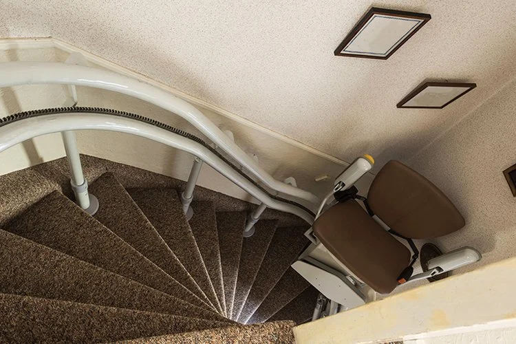 Disability-Friendly Curved Stair Lifts for Accessible Curved Stairs