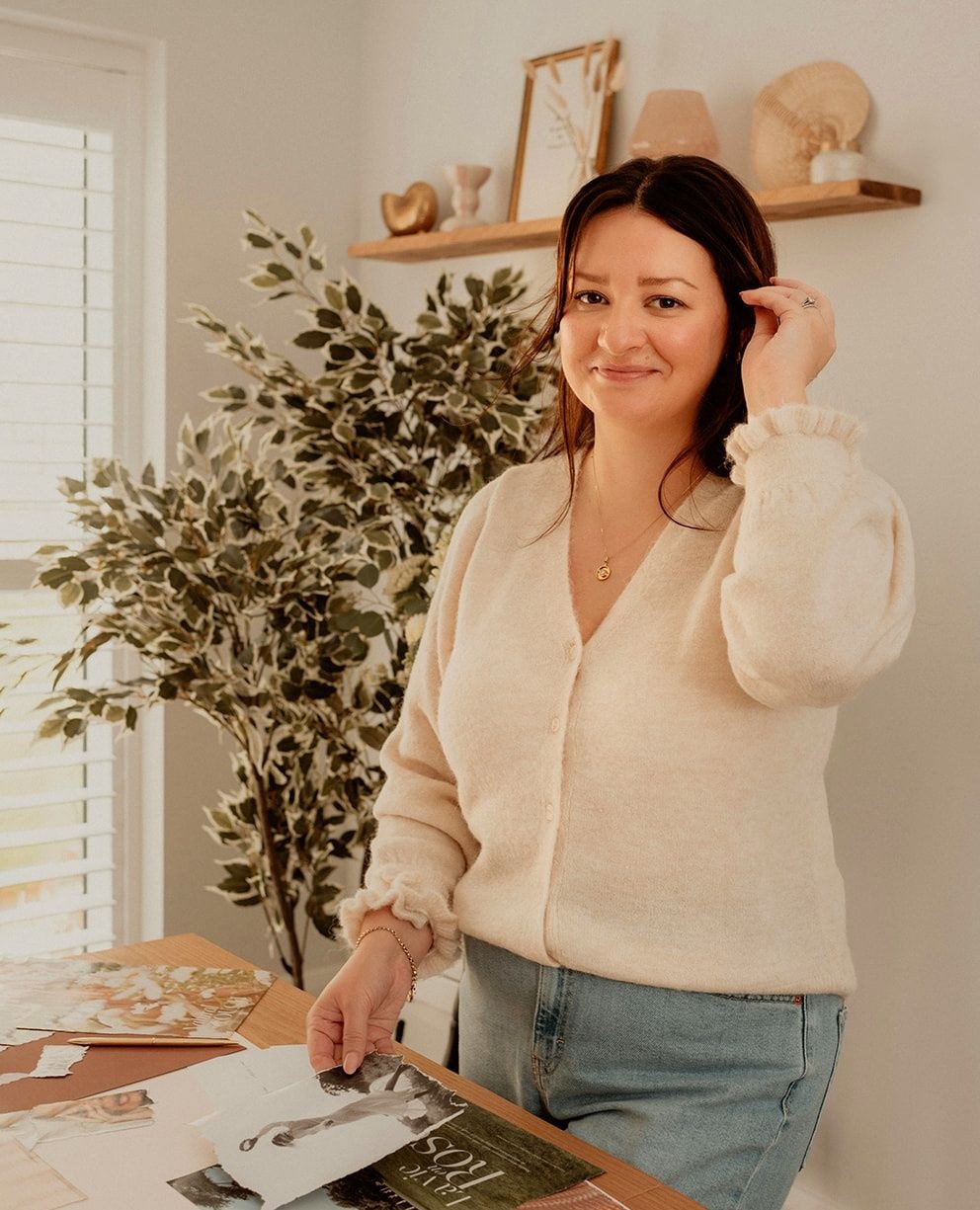 Your gal for words, storytelling, strategy - and a dose of real life mama business balancing too 🫶
⁠
I'm not sure how so many new faces have found themselves over here this week but I'm so glad you have 🤎
⁠
So hi gals! I&rsquo;m Charlotte. Virgo. 3
