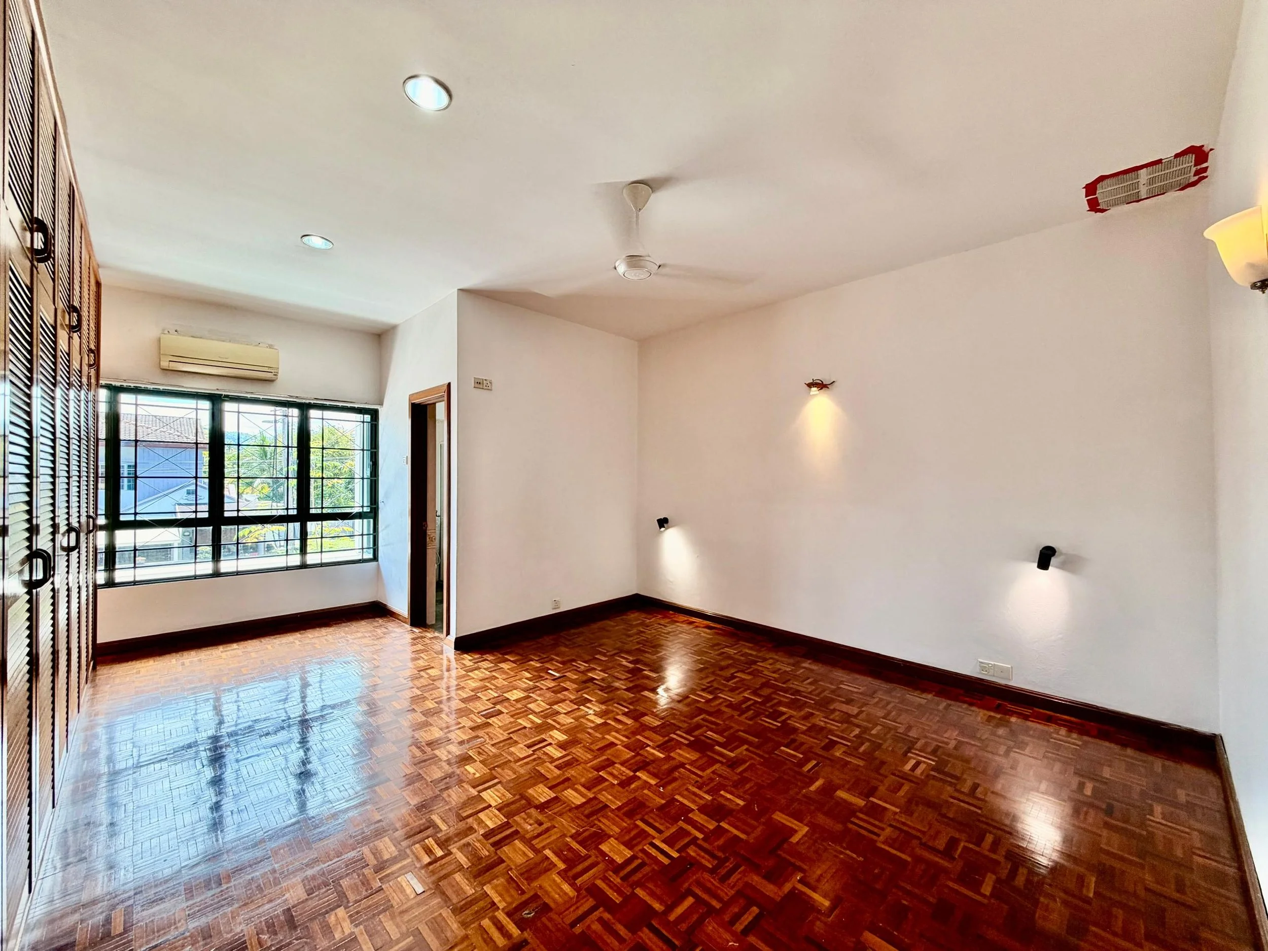 WhatsApp Image 2026-03-15 at 14.19.02 (2).jpeg