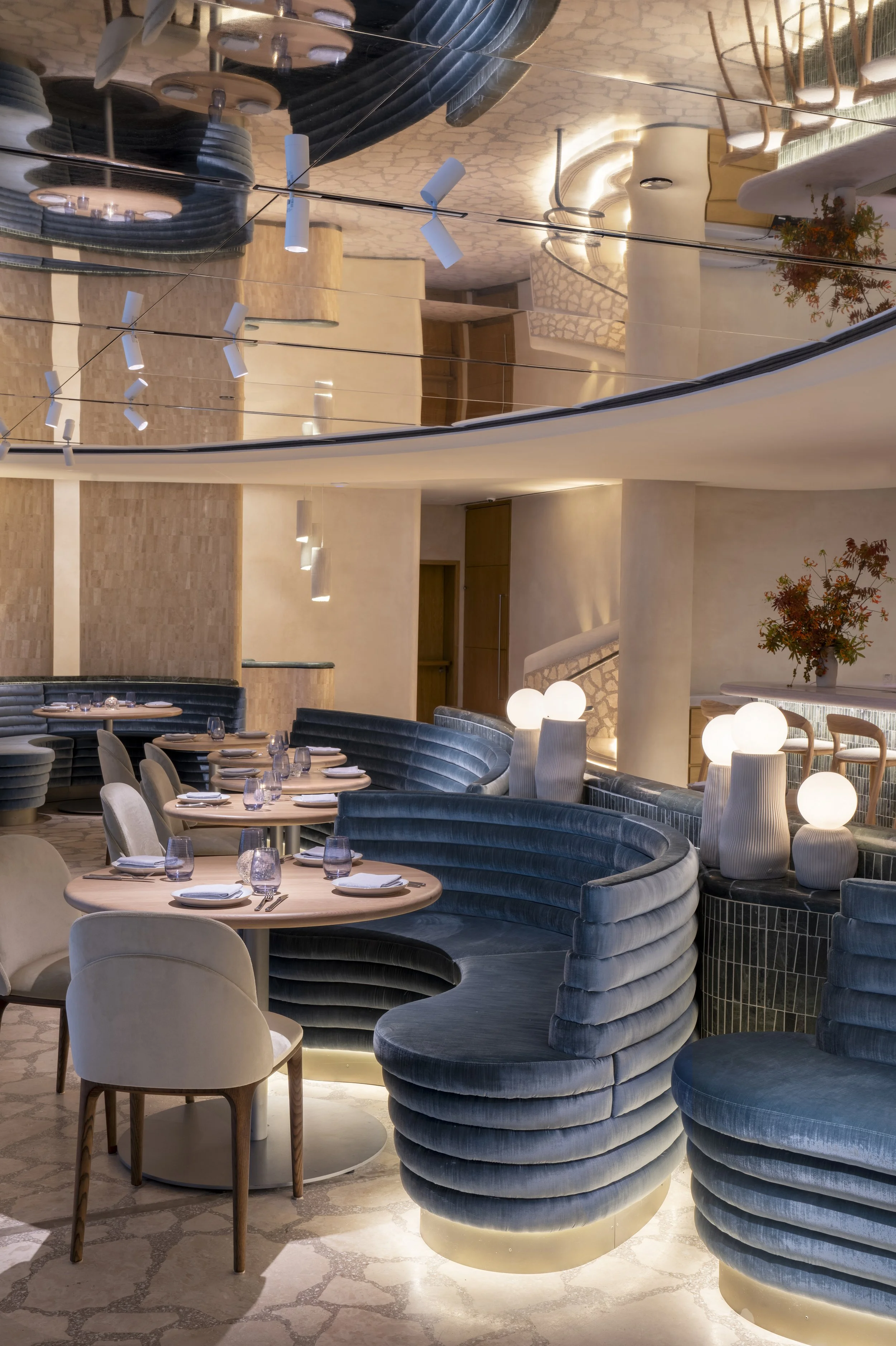 12_Lower Level_Banquette 1.jpg