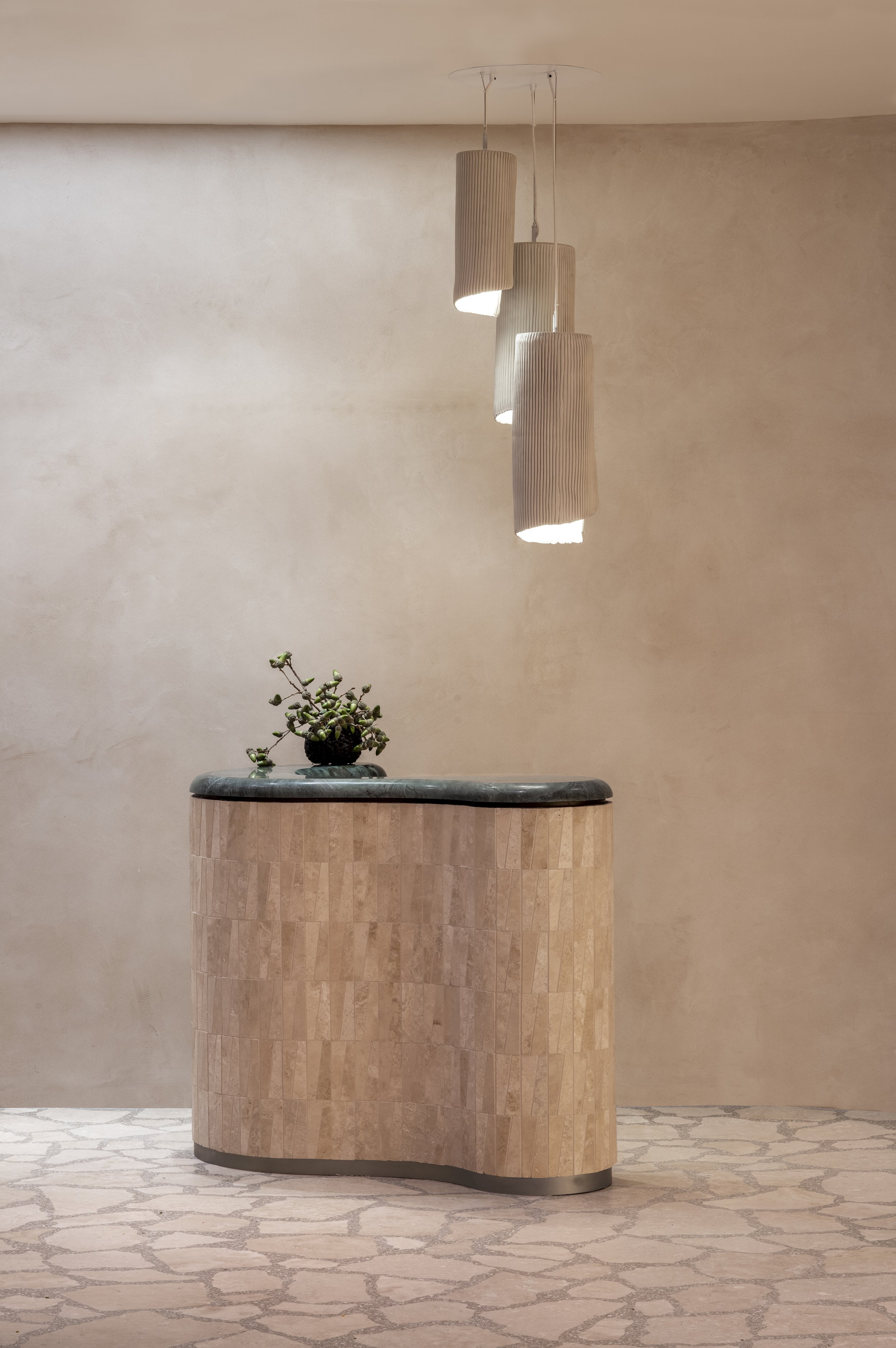 4_Lower Level_Host 2.jpg