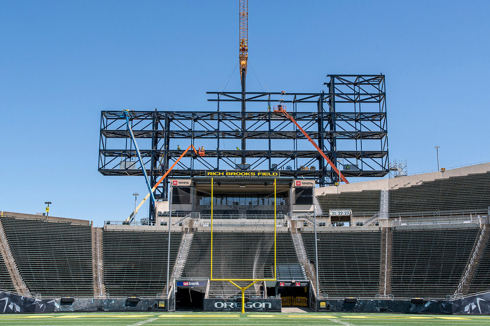 refa-newsfeed-autzen-stadium-image-12_1500x1000.jpg