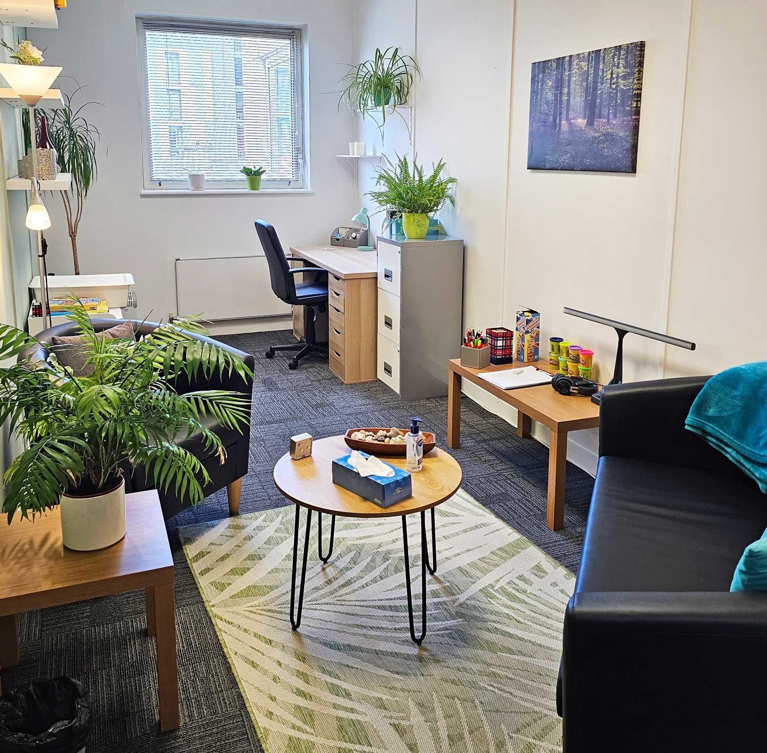 Evergreen Psychotherapy therapy room at Bel4 in Redhill