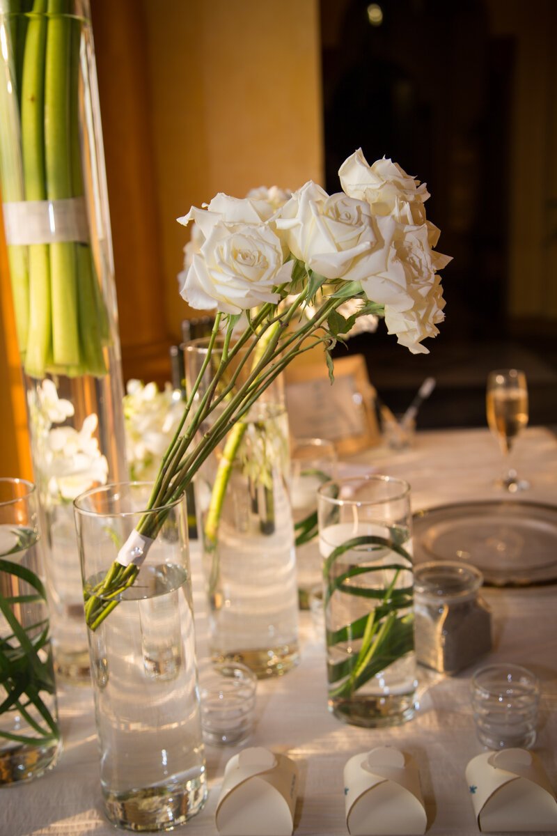 white-roses-zephyr-palace-classic-wedding.jpg