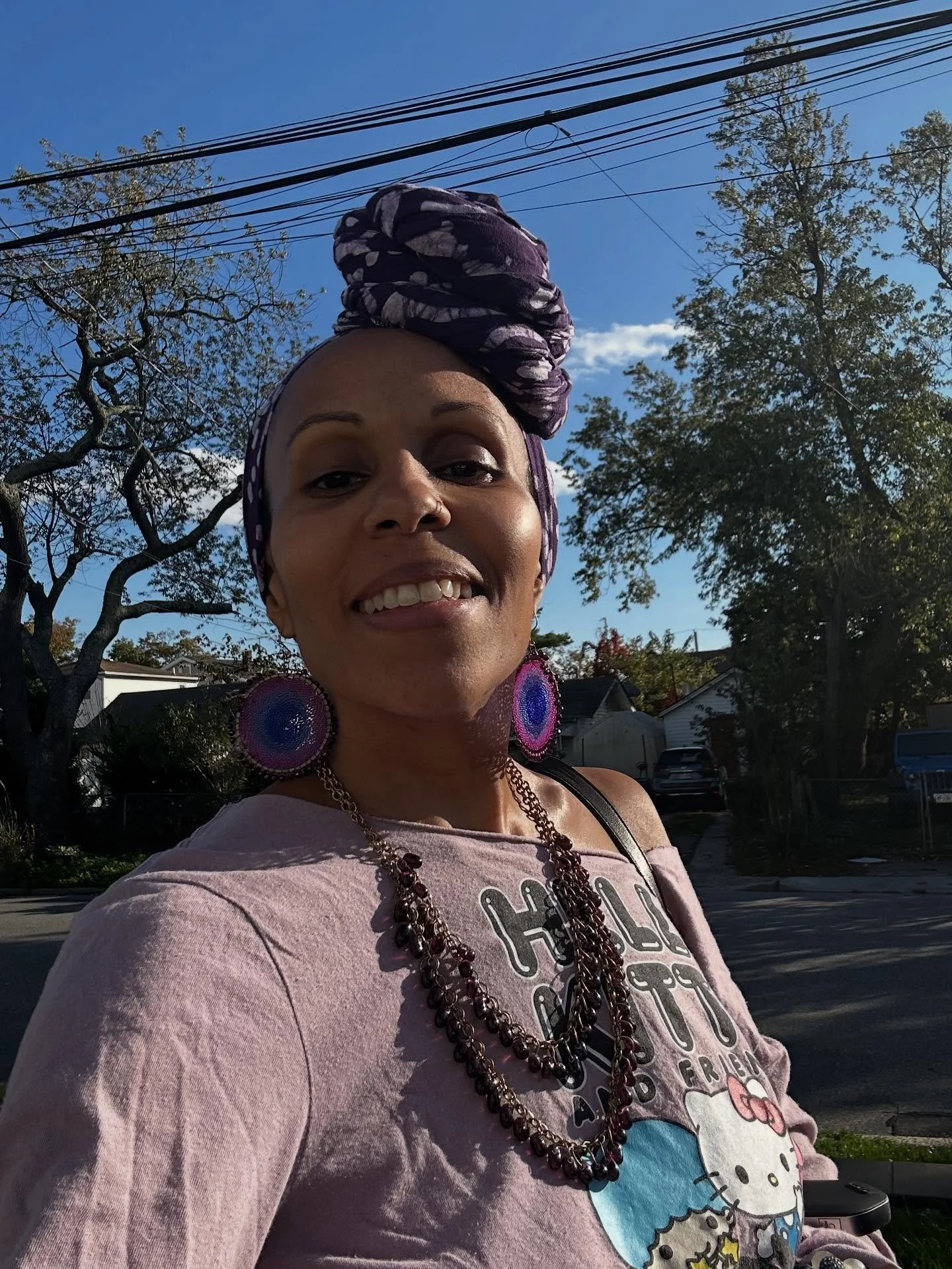 Life lately. 
In the chaos, there is hope. 
_______________

Rooted. Clear. Sovereign. 🌹
Join @Cia_in_Venus + @Seshetaweavesrainbows for Rooted Rose, a 4-week online circle for women who are ready to ground into the body, cleanse the aura, anchor re