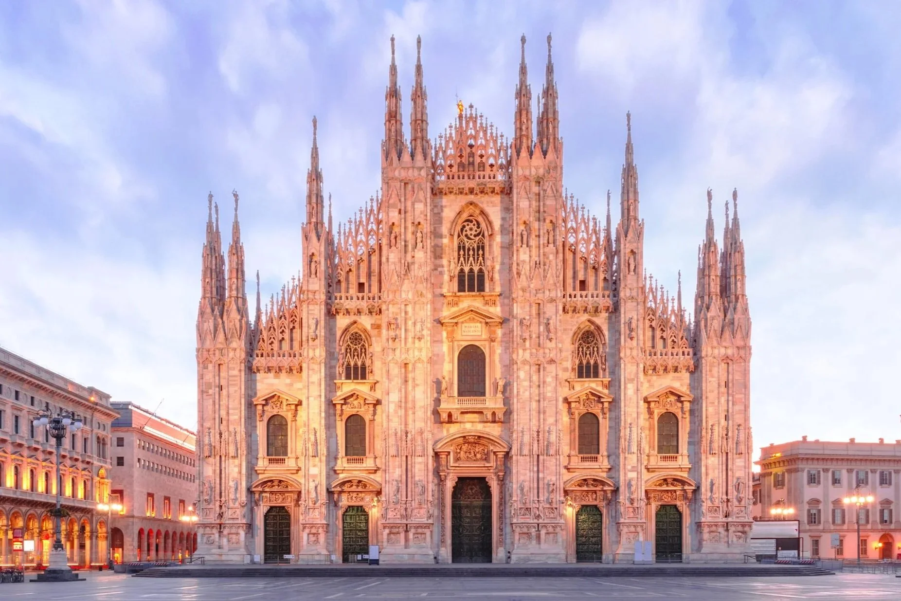 Milan+Piazza+del+Duomo.jpg