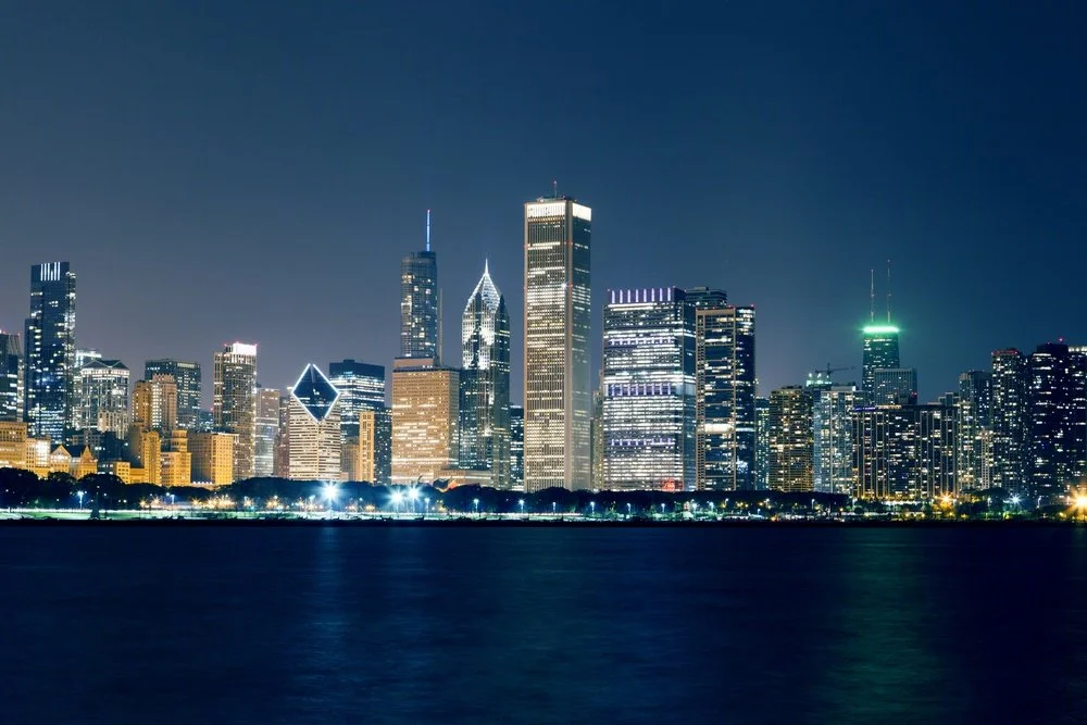 Chicago Skyline at night.jpg