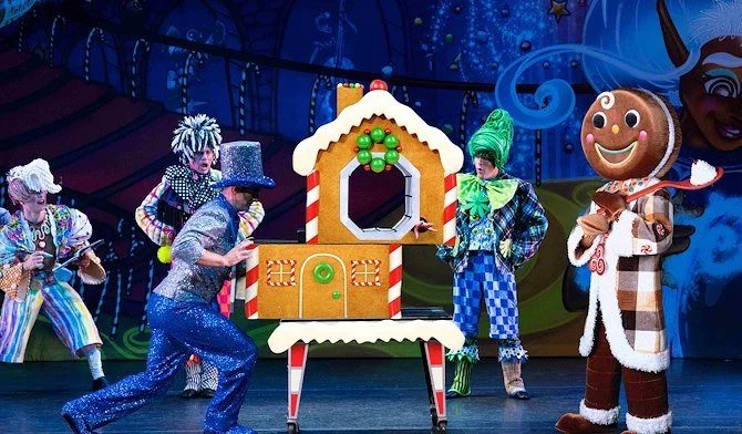 Pomp Snow and Cirquecumstance cirque-act-4-gingerbread-disappearance.jpg