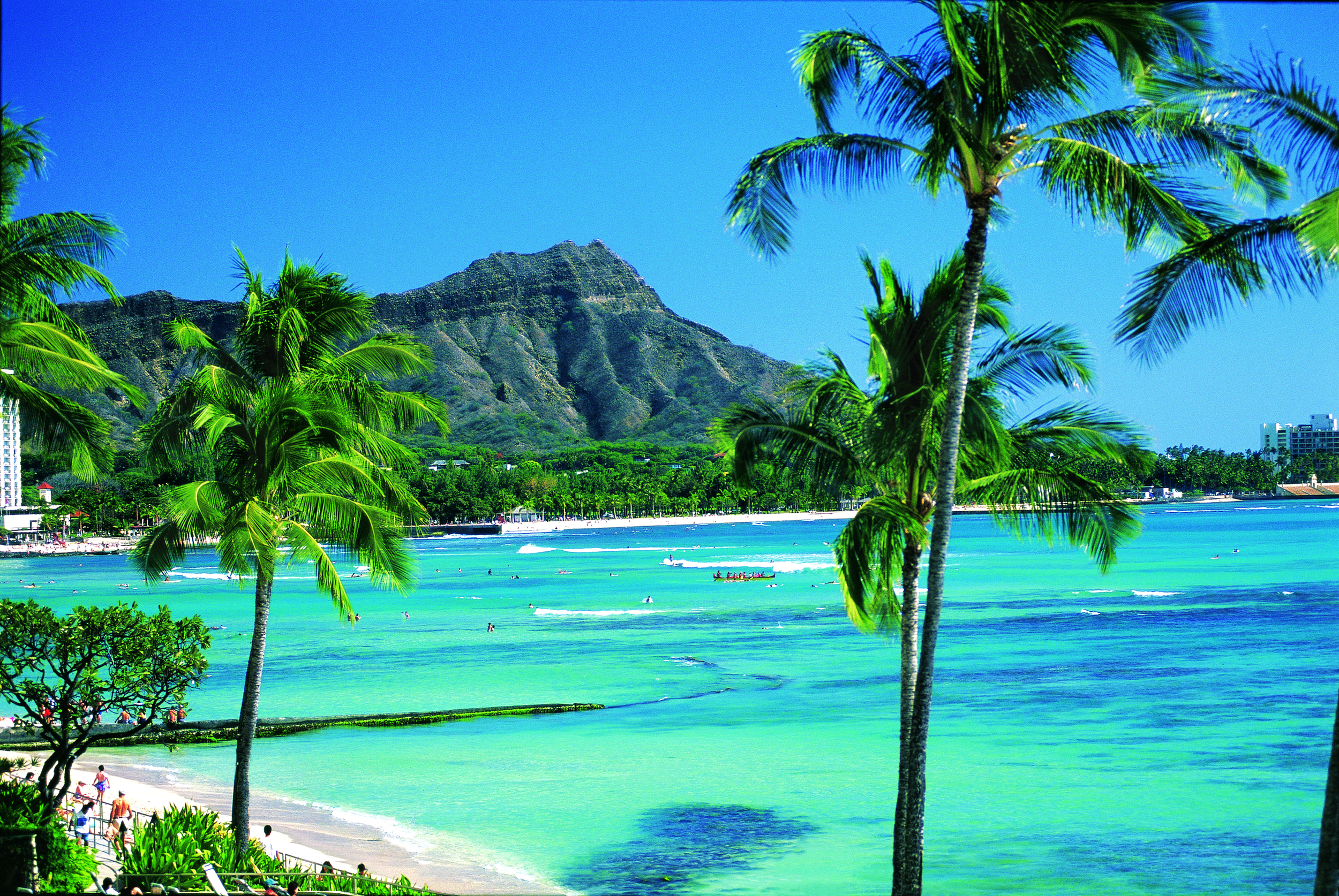 Waikiki Beach 4.png
