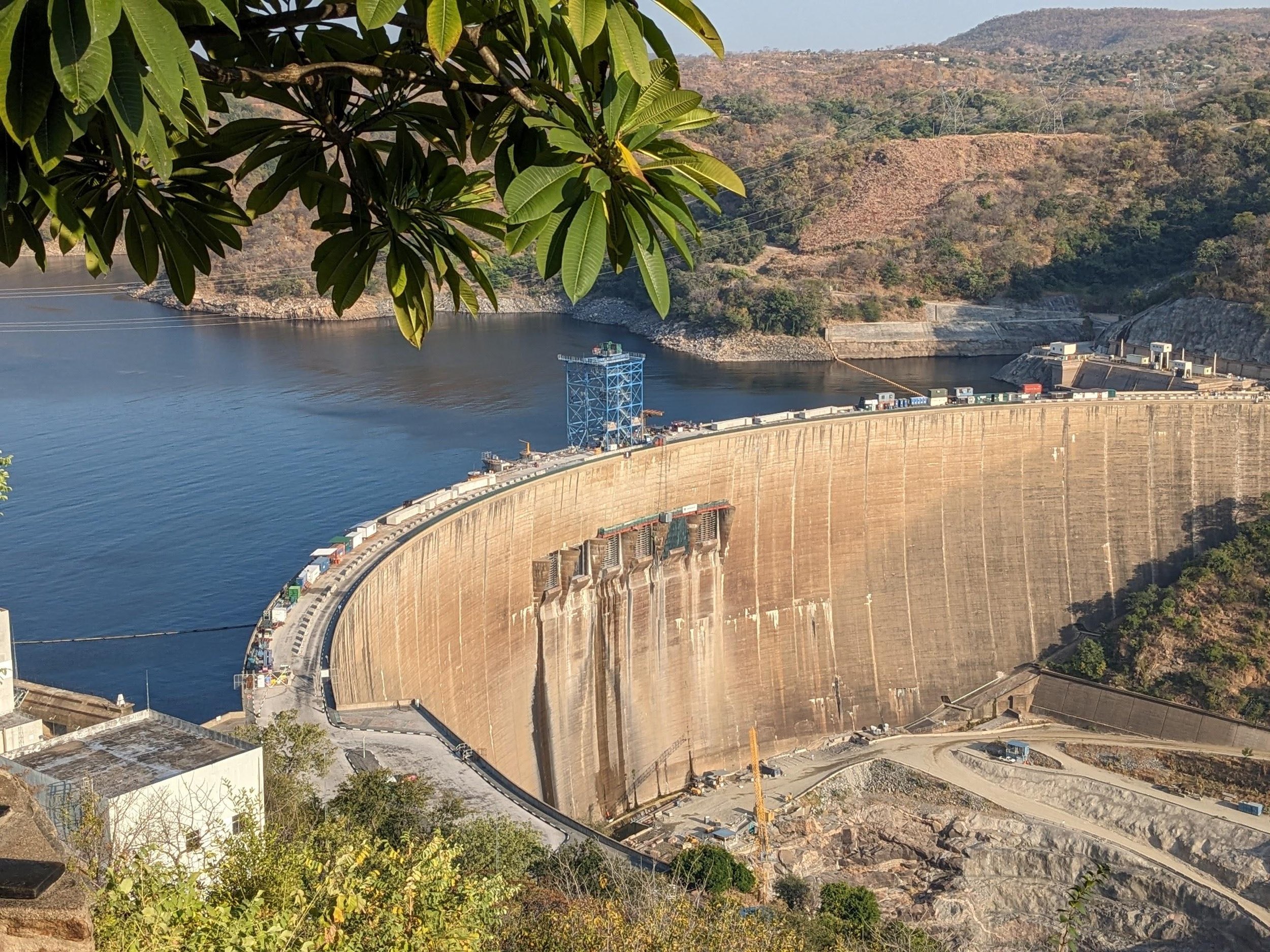 Lake Kariba Dam.jpg
