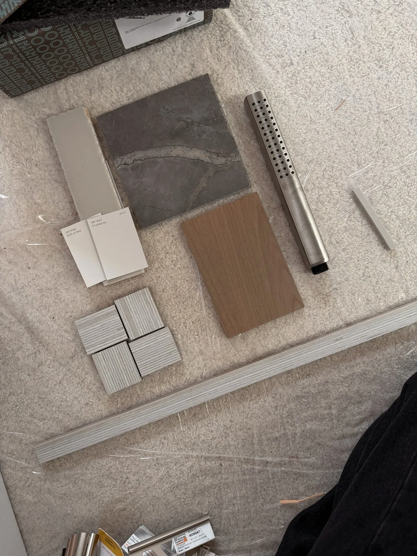 In the works: Mountain House 🗻 

Nestled in the breathtaking shadow of Mt. Hood, Oregon, this project draws inspiration from modern lodge hotels paired with all the mountain charm and quirkiness the PNW is known for. 

At its core, this transformati