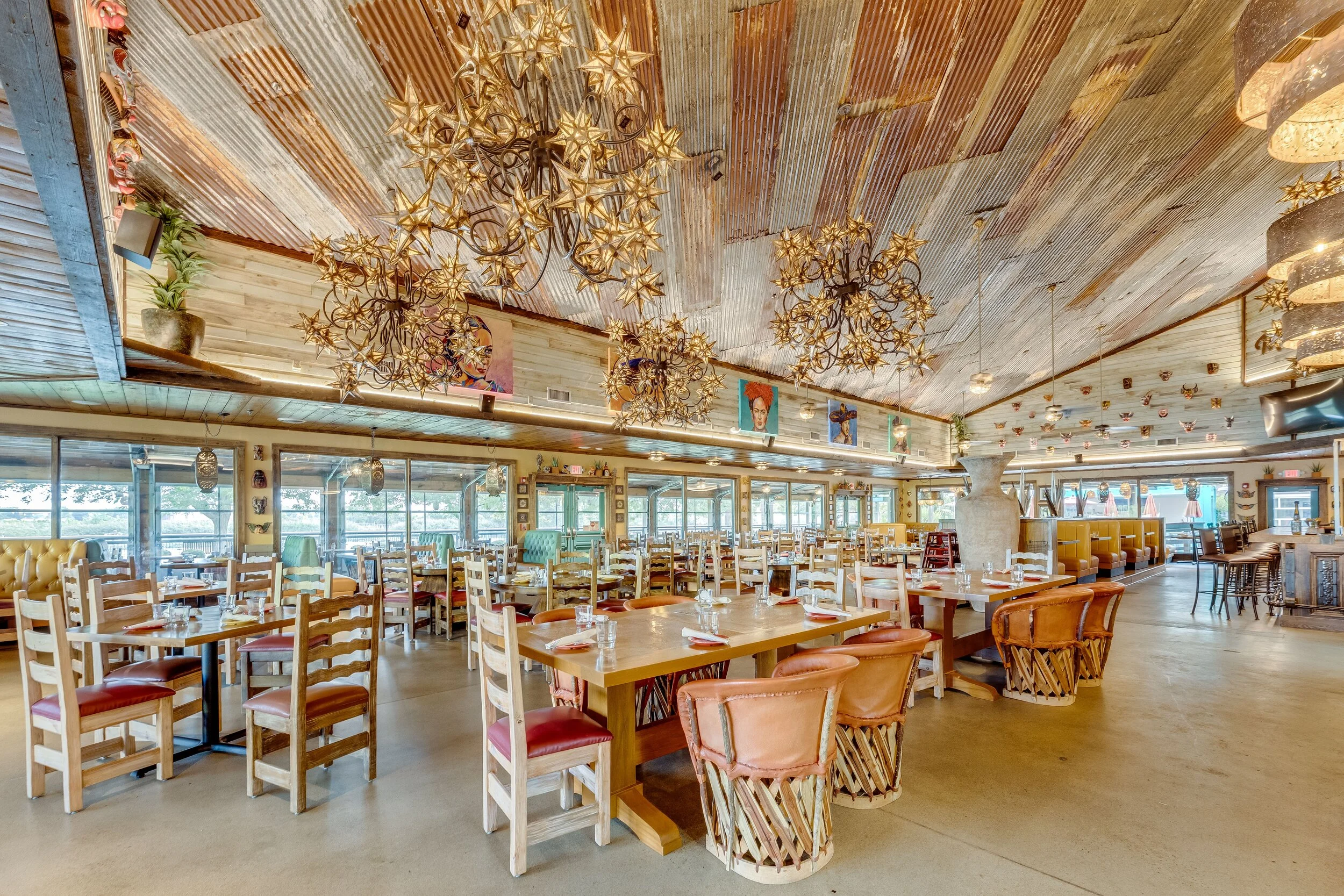 Taco Grande Mexigrill + Tequila Bar