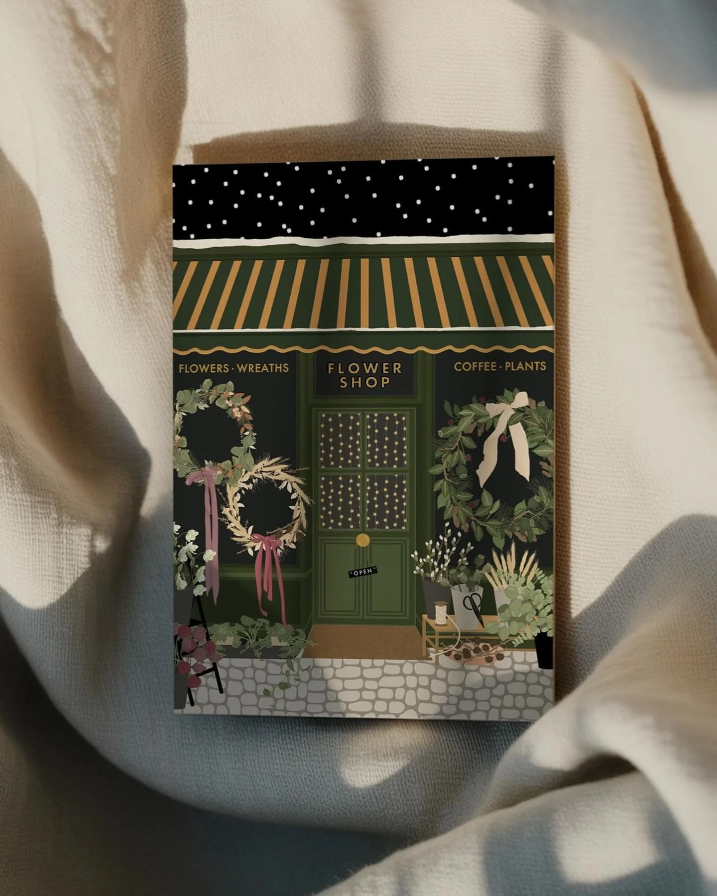 One for the florists! 🍃🌺🎄🍂 

✨ Up on all wholesale channels with NO MINIMUM ORDER

✨ Follow the links in my bio for wholesale website/Faire direct

✨ Last orders for Christmas will be on the 9th of October as I head off on maternity leave 💕