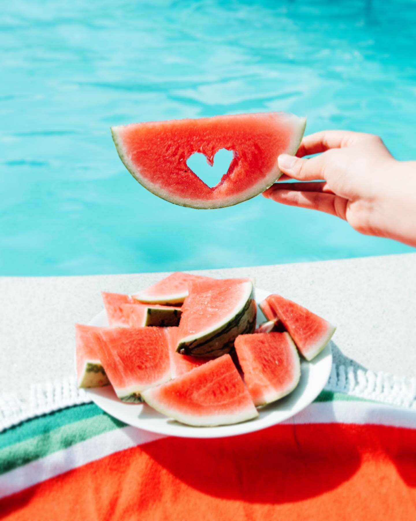 Drinking water is an important way to keep your body hydrated! However, eating foods that have a&nbsp;high water content can also help. Interestingly, watermelon is 92% water 🍉 

What&rsquo;s more, a high water content is one of the reasons why frui