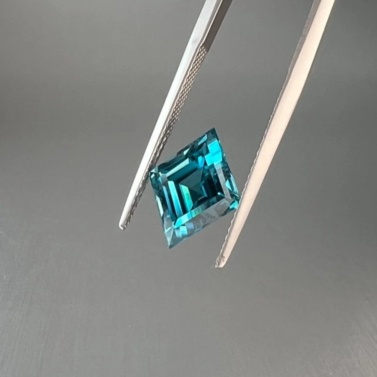 Blue Zircon Lozenge-cut, 7.09ct