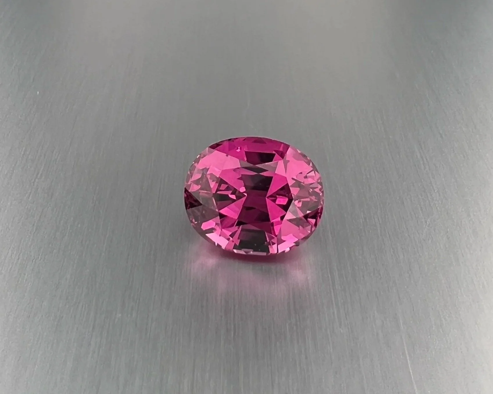 Natural pink garnet available for custom jewelry design and gemstone sourcing.