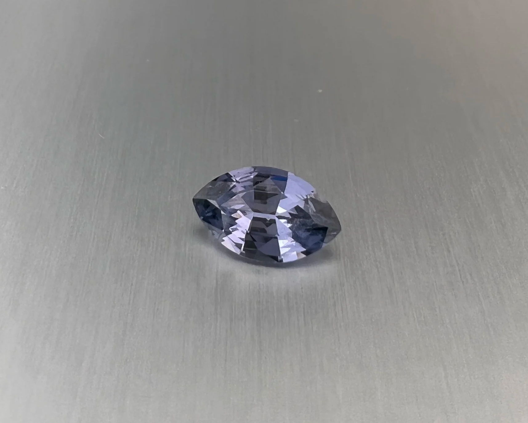 Natural violet-spinel available for custom jewelry design and gemstone sourcing.