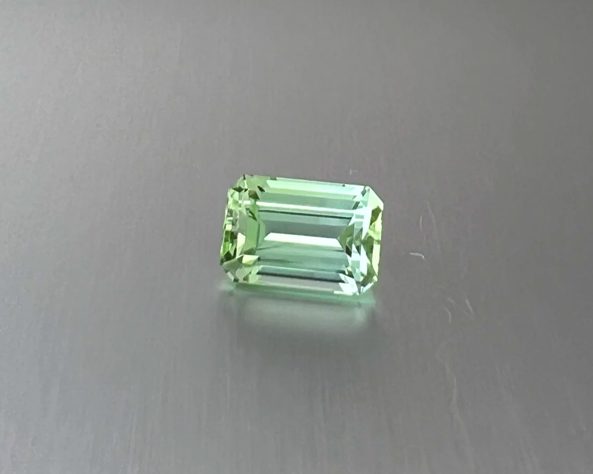 Natural green tourmaline available for custom jewelry design and gemstone sourcing.