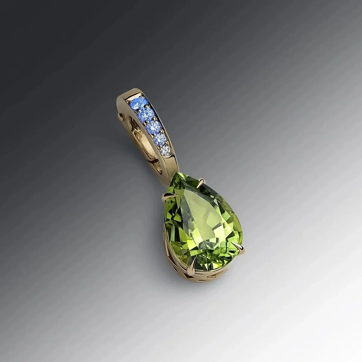 Charm5_2.19ct%252BMint%252BTourmaline_UV.jpg