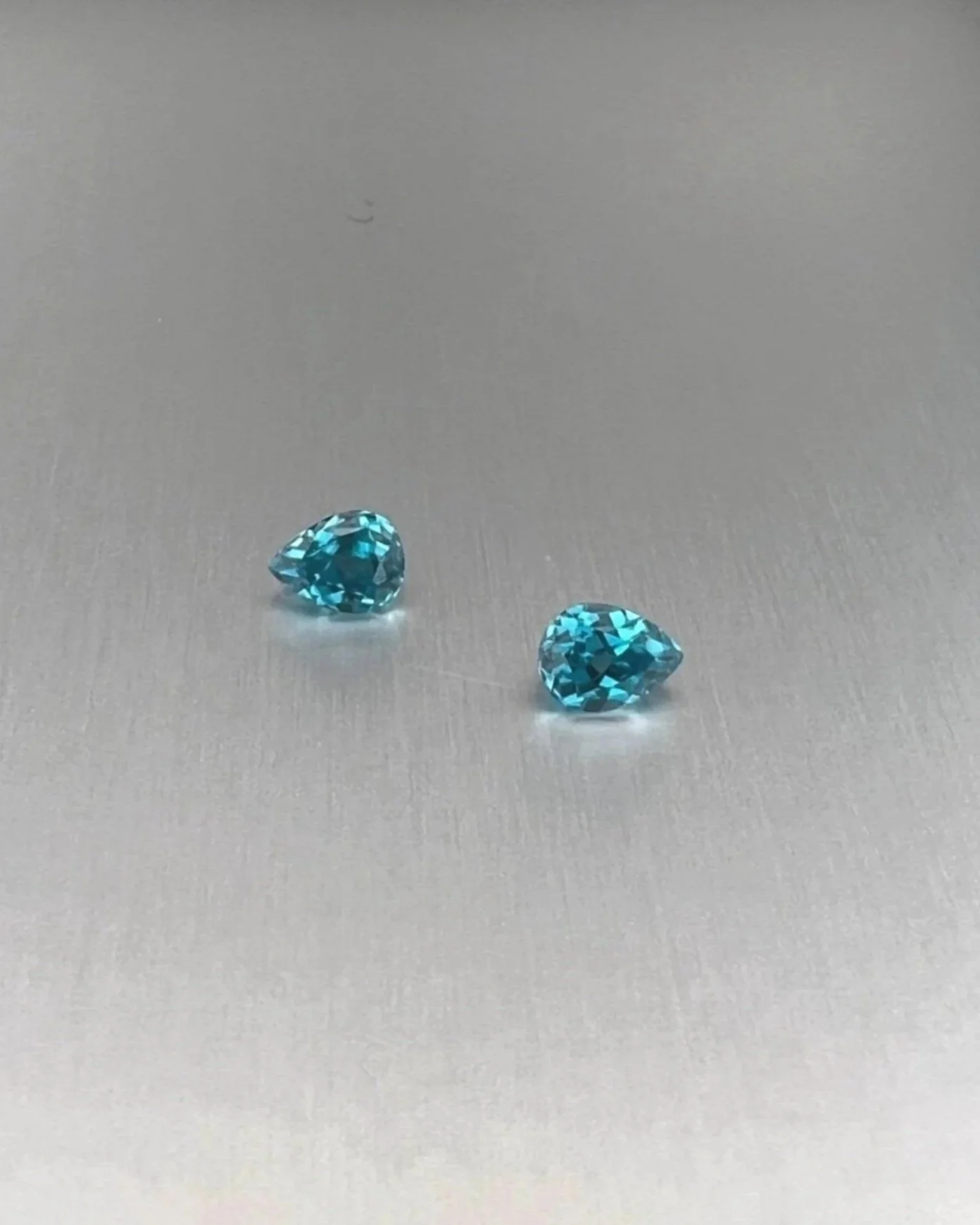 Blue Zircon Pear-cut Set, 2.63tcw