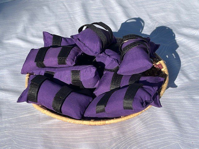 Chemo port pillow for patients with a chemo port