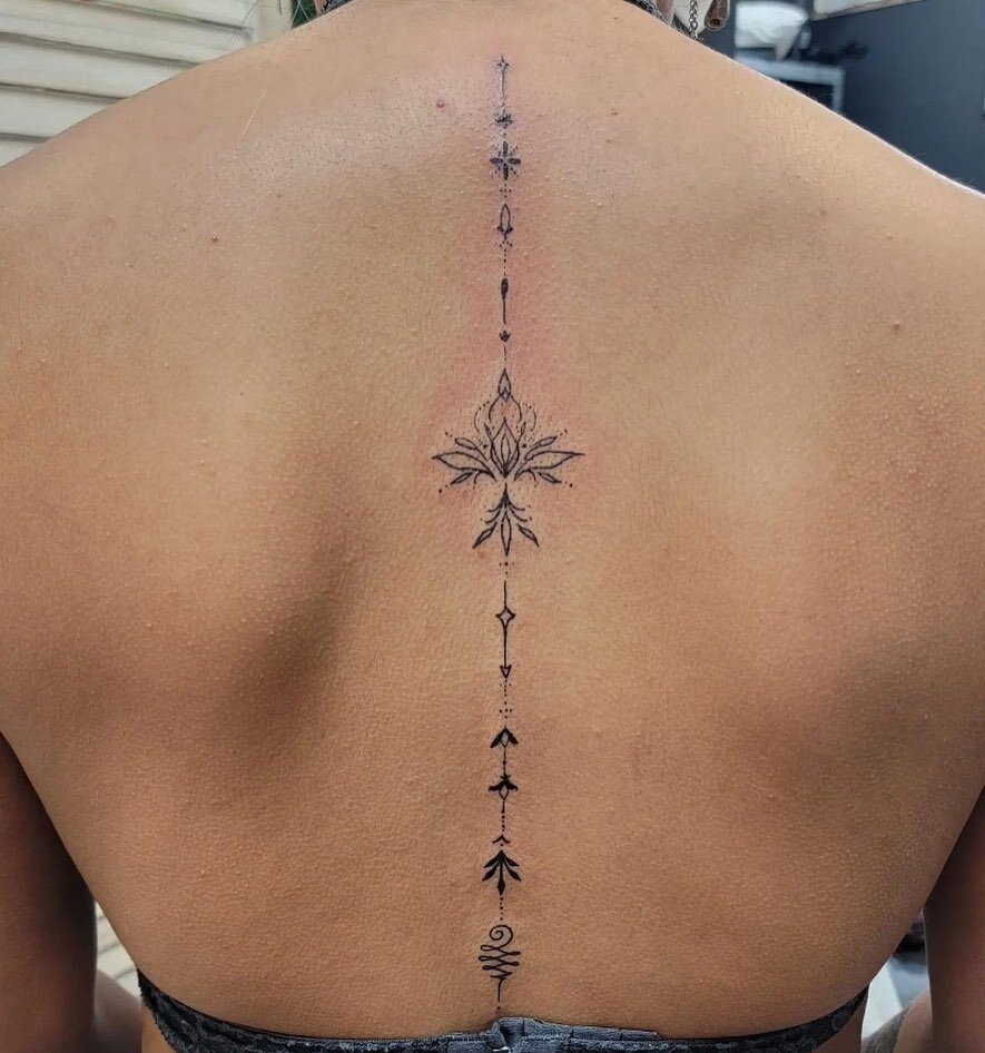 18F, will I regret a spine tattoo? : r/tattooadvice