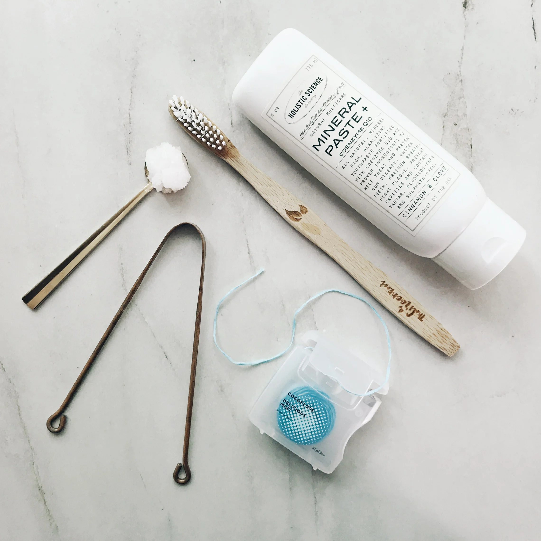 A Guide to Non-Toxic Oral Hygeine