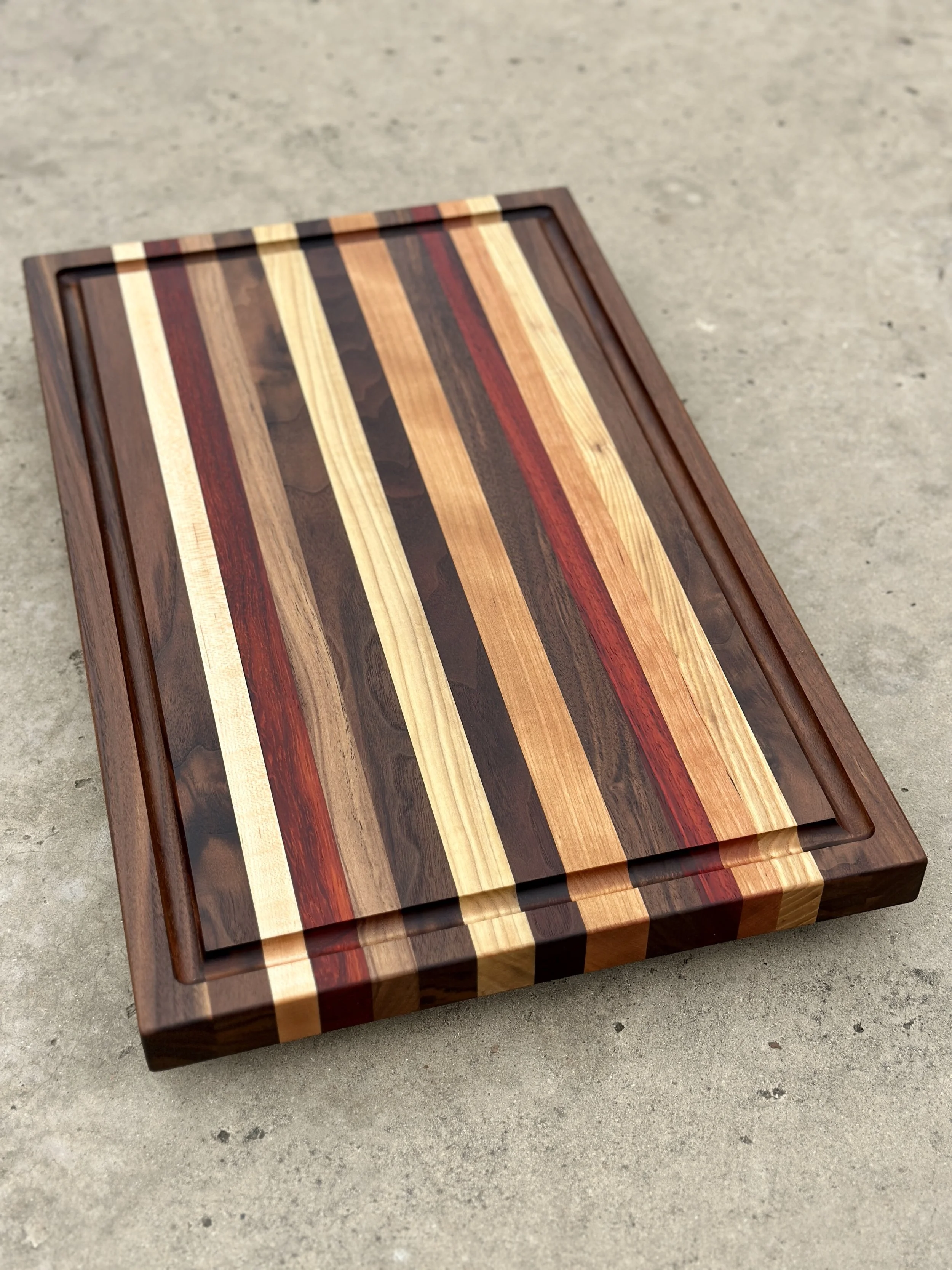 Brisket Size Cutting Board - Mixed Species Hardwood Butcher Block