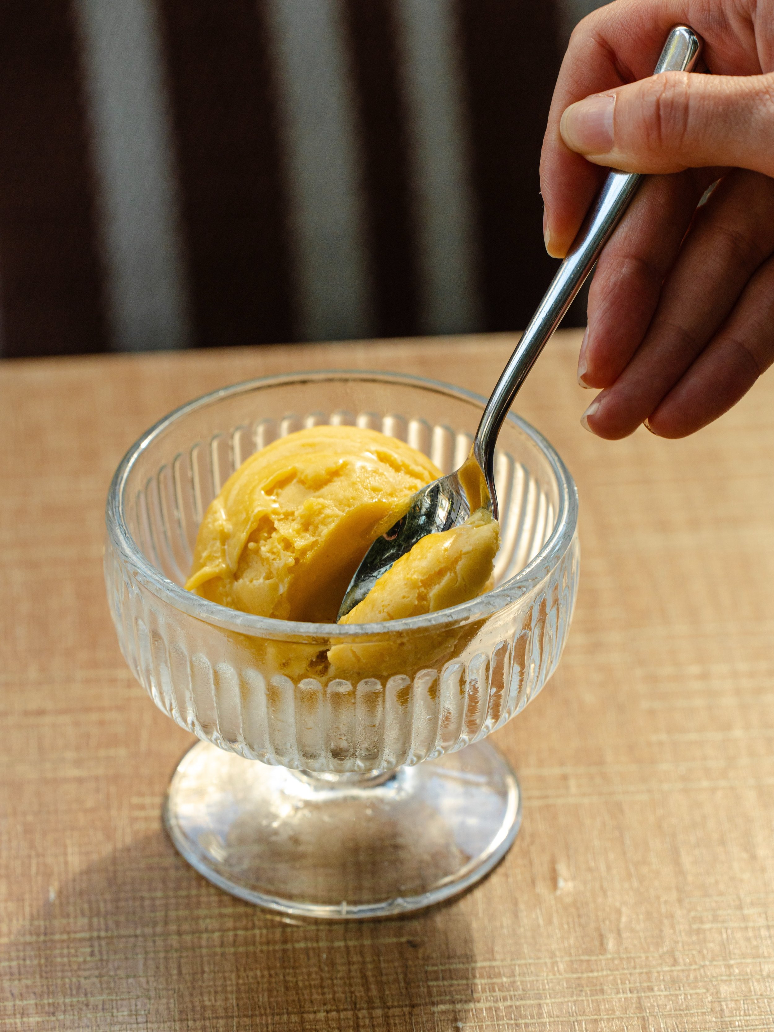 If perfect came in a dessert, it would be our mango gelato from Dolce Amour 🍋🥭✨

Right now, mango is stealing the spotlight in our rotating seasonal flavours.