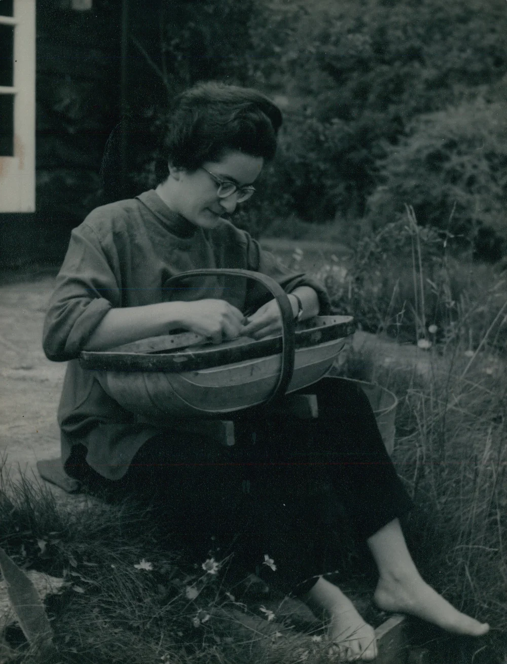 Barbara Zur_Yewsdene.jpeg