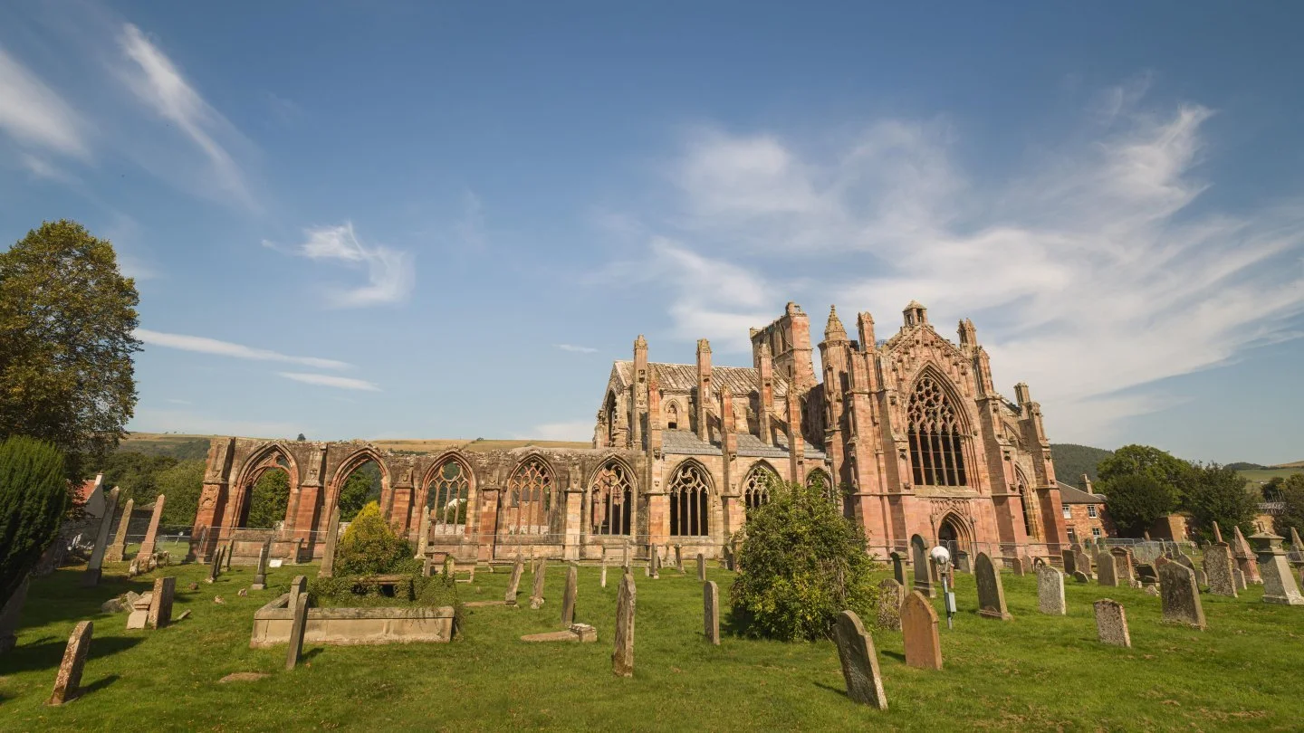 Melrose Abbey.jpg