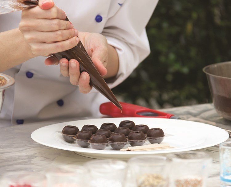 Tulip Time Chocolatemaking.jpg