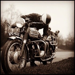 Factory Fresh

#triumph #triumphmotorcycles #vintagetriumphmotorcycle #edwardturner #retroclassicfeel #triumphbonneville #triumphofficial #vintagefeel #vintagefactory #vintagephotography #photography #archive #motorcycles #clintonhillclassics