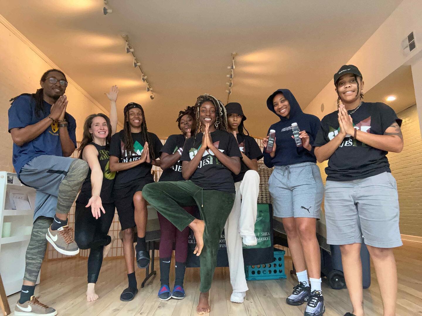Had a blast with the @blackmajestea crew last weekend! We kicked off the first Yoga &amp; Tea Time workshop where we practiced an hour yoga and enjoyed custom tea blends! Afterwards, we open the floor for Q&amp;A about yoga, fitness, self defense, te