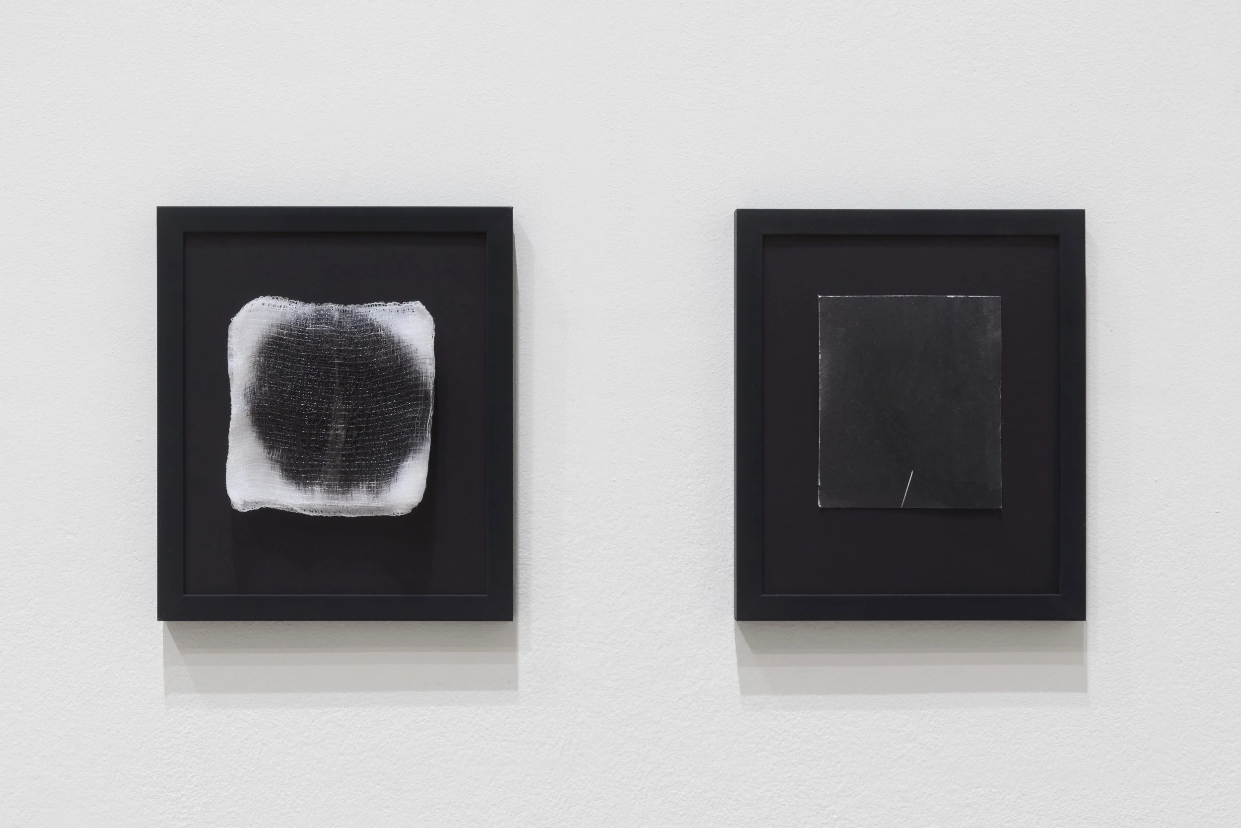 VA_ART_ALBALAWI_AMIRAH_Untitled_The Vein Escapes.jpg