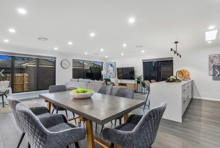 Residential Electrician in Footscray delivers high-quality lighting installations in a contemporary home